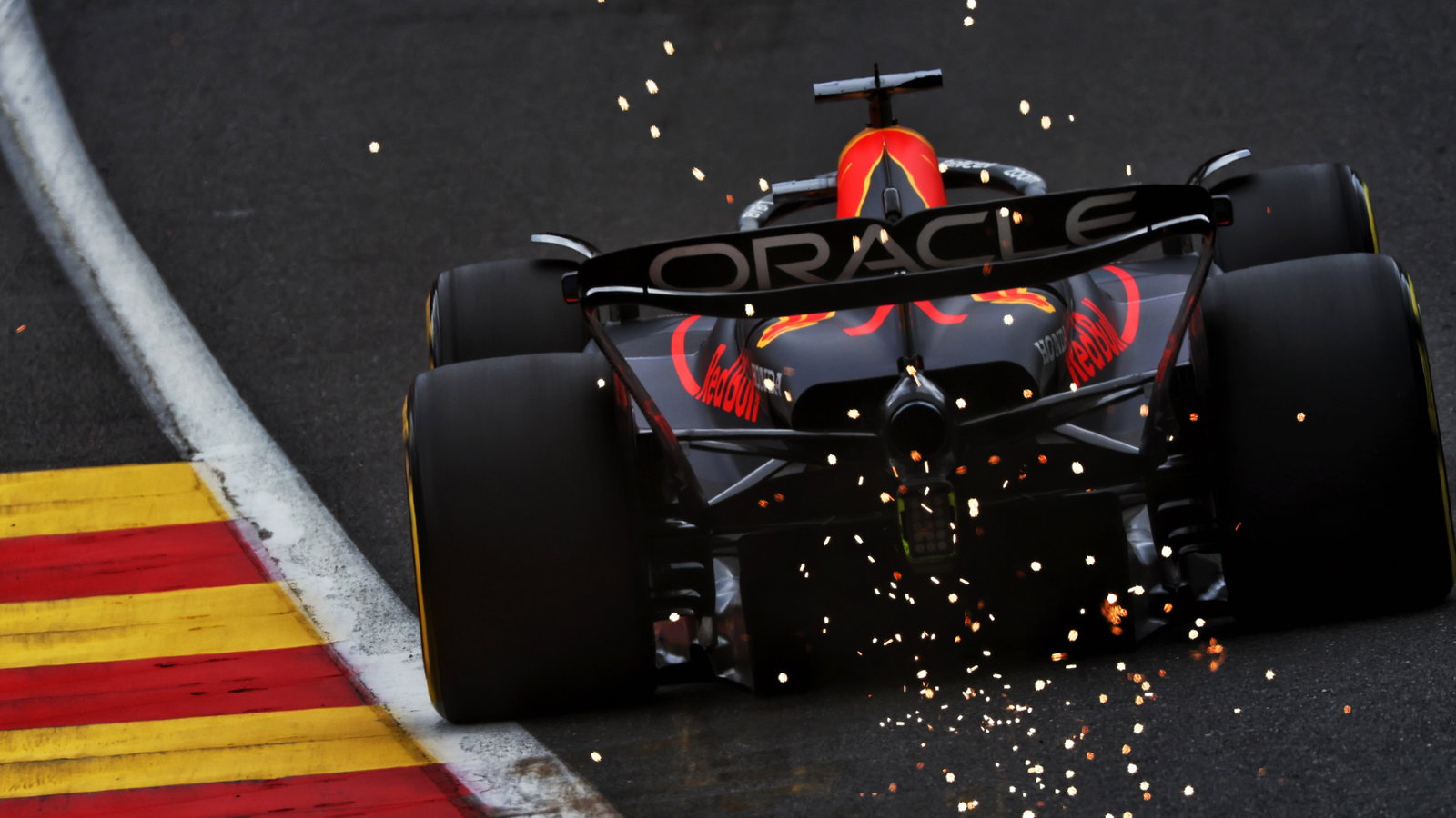 Max Verstappen (NLD) Red Bull Racing RB19 sends sparks flying. Formula 1 World Championship, Rd 13, Belgian Grand Prix,