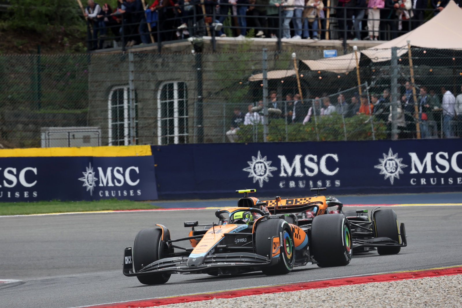 Lando Norris (GBR ) McLaren MCL60. Kejuaraan Dunia Formula 1, Rd 13, Grand Prix Belgia, Spa Francorchamps, Belgia,