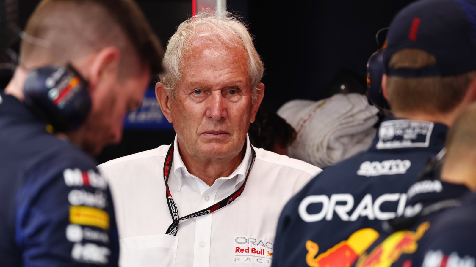 Dr Helmut Marko (AUT) Red Bull Motorsport Consultant. Formula 1 World Championship, Rd 16, Singapore Grand Prix, Marina