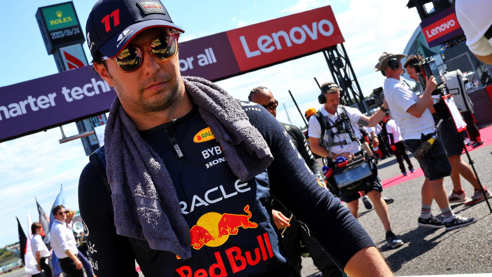Sergio Perez (MEX) Red Bull Racing on the grid. Formula 1 World Championship, Rd 17, Japanese Grand Prix, Suzuka, Japan,