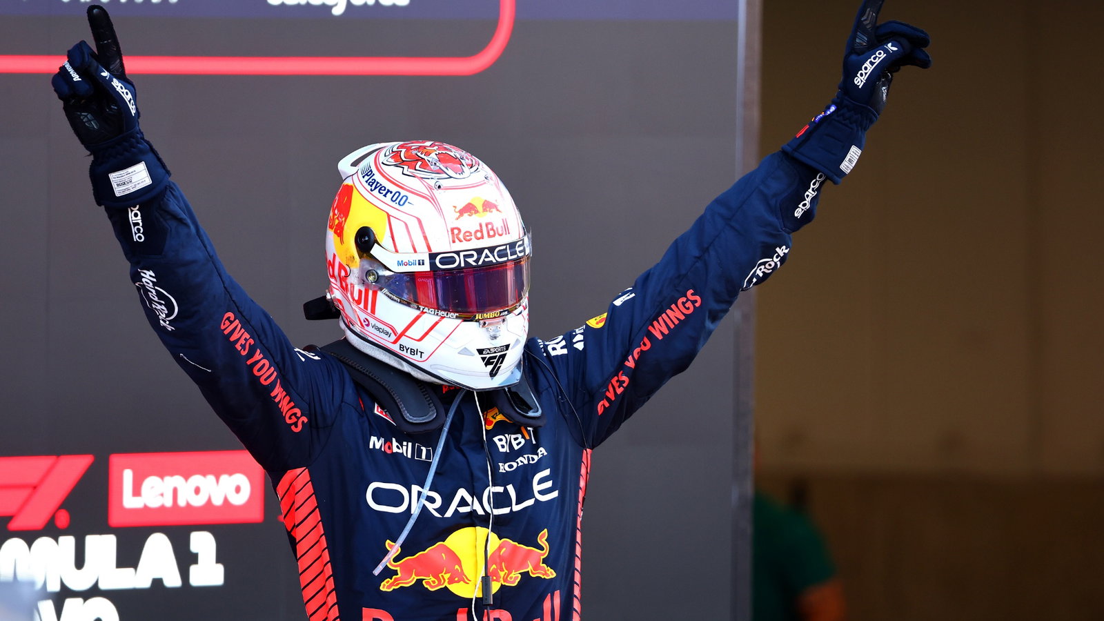 1st place Max Verstappen (NLD) Red Bull Racing. Formula 1 World Championship, Rd 17, Japanese Grand Prix, Suzuka, Japan,