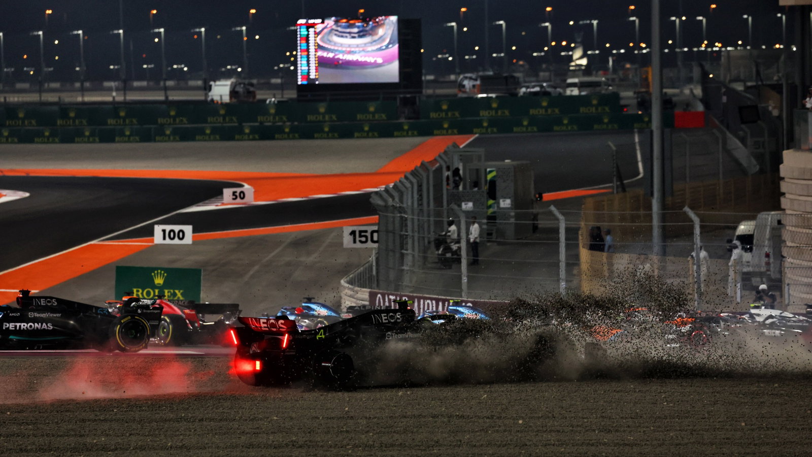 Lewis Hamilton (GBR) Mercedes AMG F1 W14 crashed out at the start of the race. Formula 1 World Championship, Rd 18, Qatar