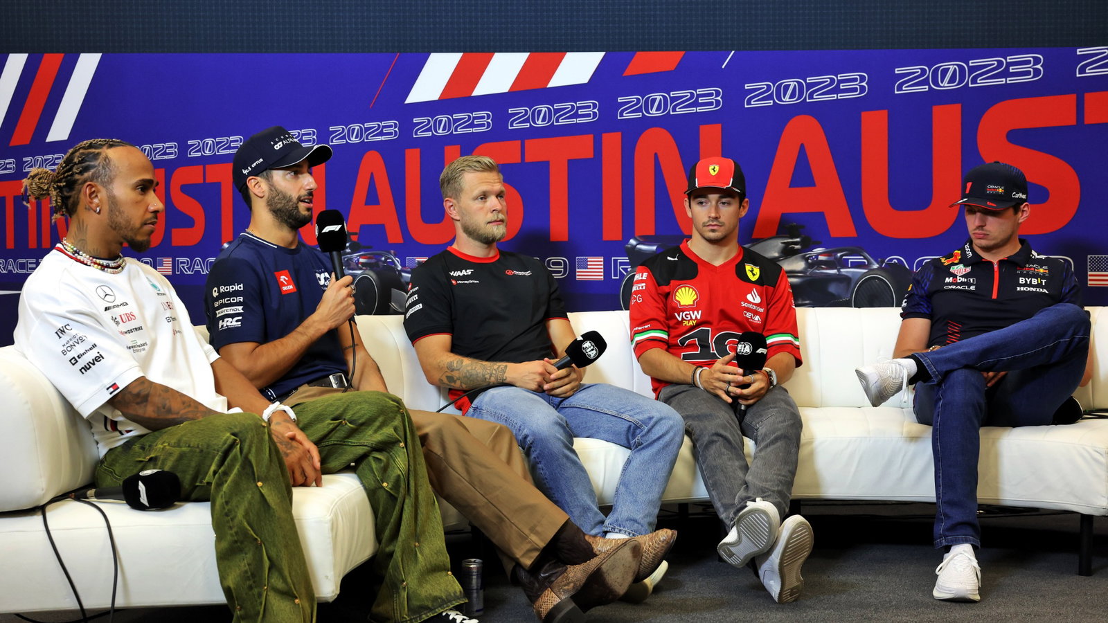 (L to R): Lewis Hamilton (GBR) Mercedes AMG F1; Daniel Ricciardo (AUS) AlphaTauri; Kevin Magnussen (DEN) Haas F1 Team;