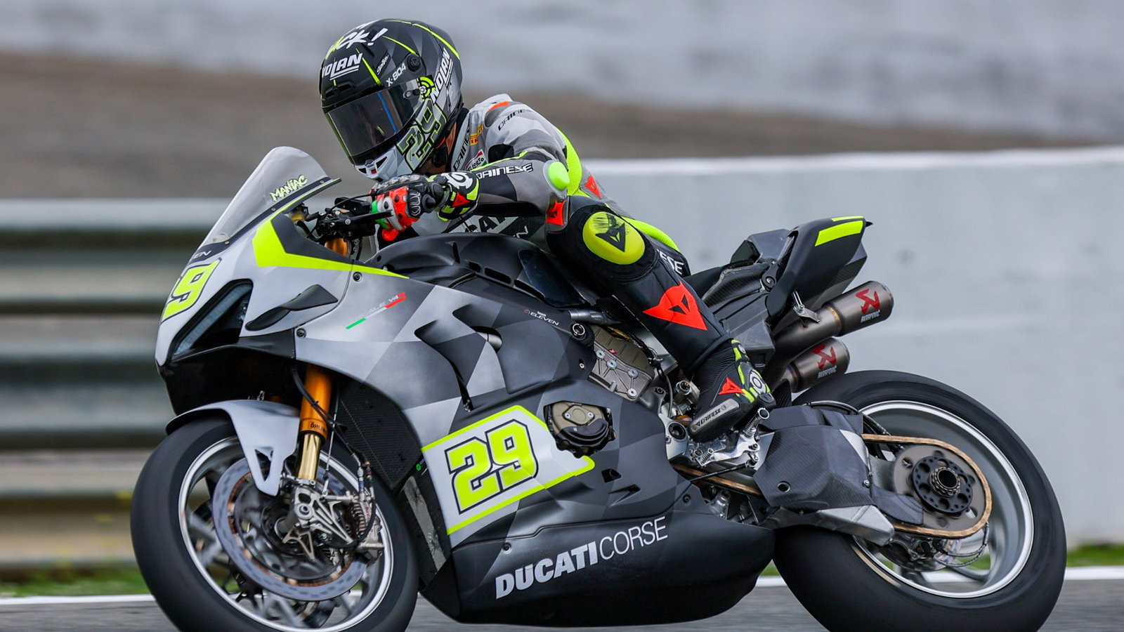Andrea Iannone, Jerez WorldSBK Test, 31 October