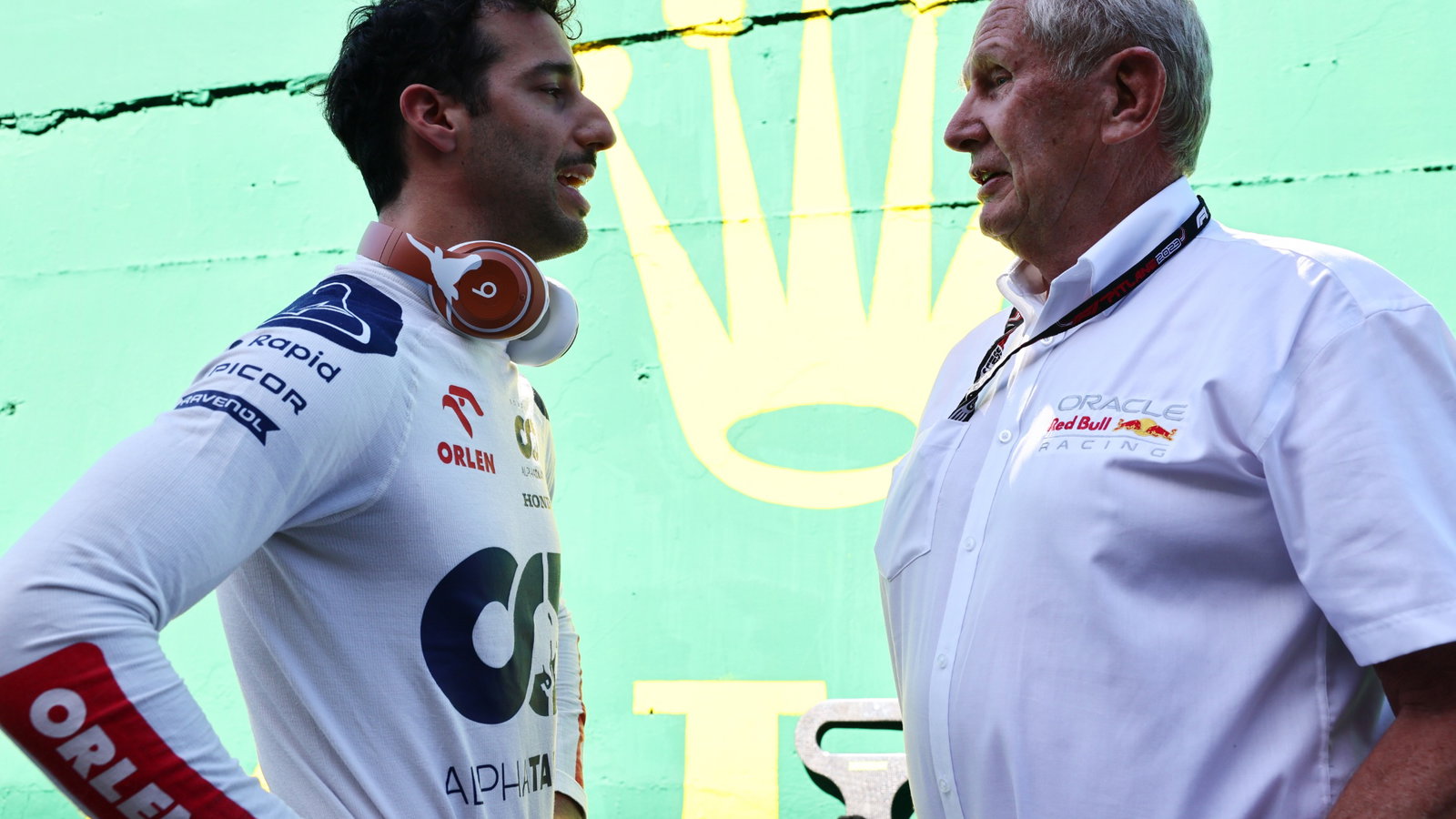 (L to R): Daniel Ricciardo (AUS) AlphaTau