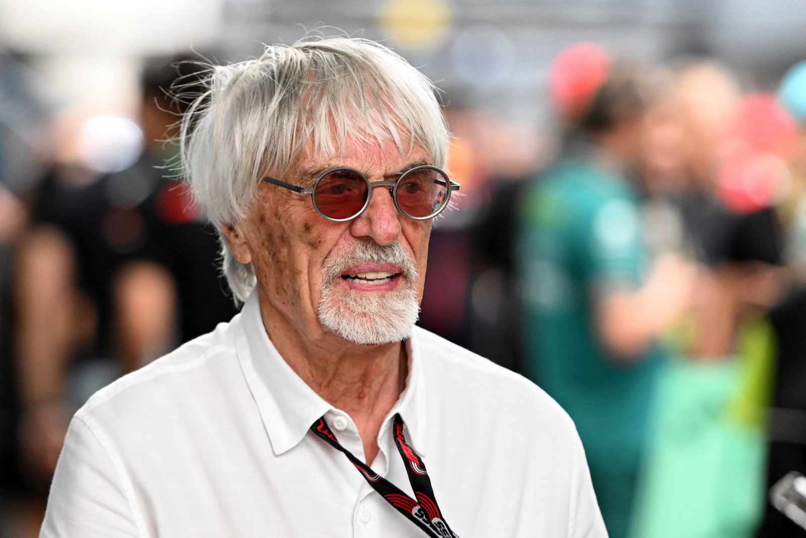 Bernie Ecclestone (GBR). Formula 1 World Championship, Rd 21, Brazilian Grand Prix, Sao Paulo, Brazil, Race Day.-