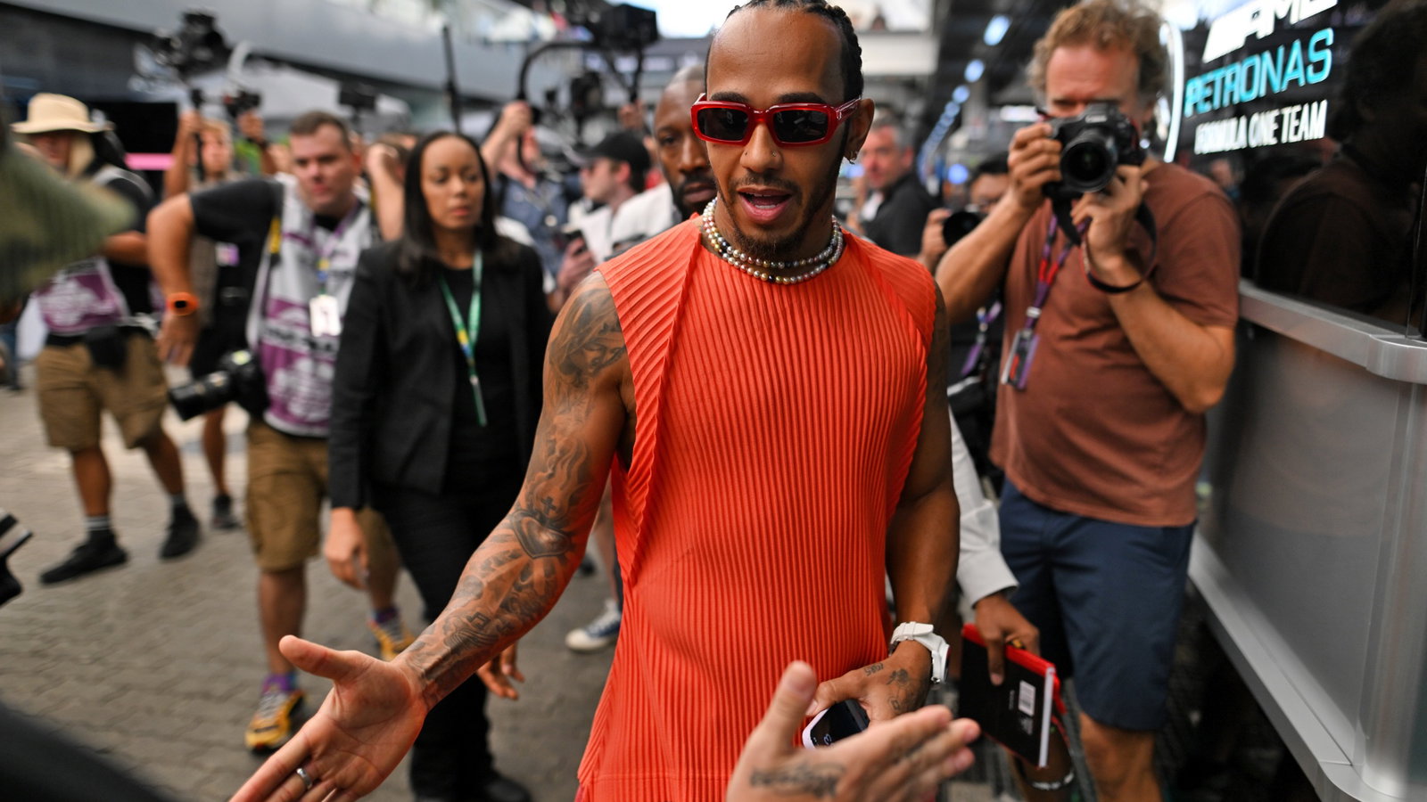 Lewis Hamilton (GBR) Mercedes AMG F1. Formula 1 World Championship, Rd 21, Brazilian Grand Prix, Sao Paulo, Brazil, Race