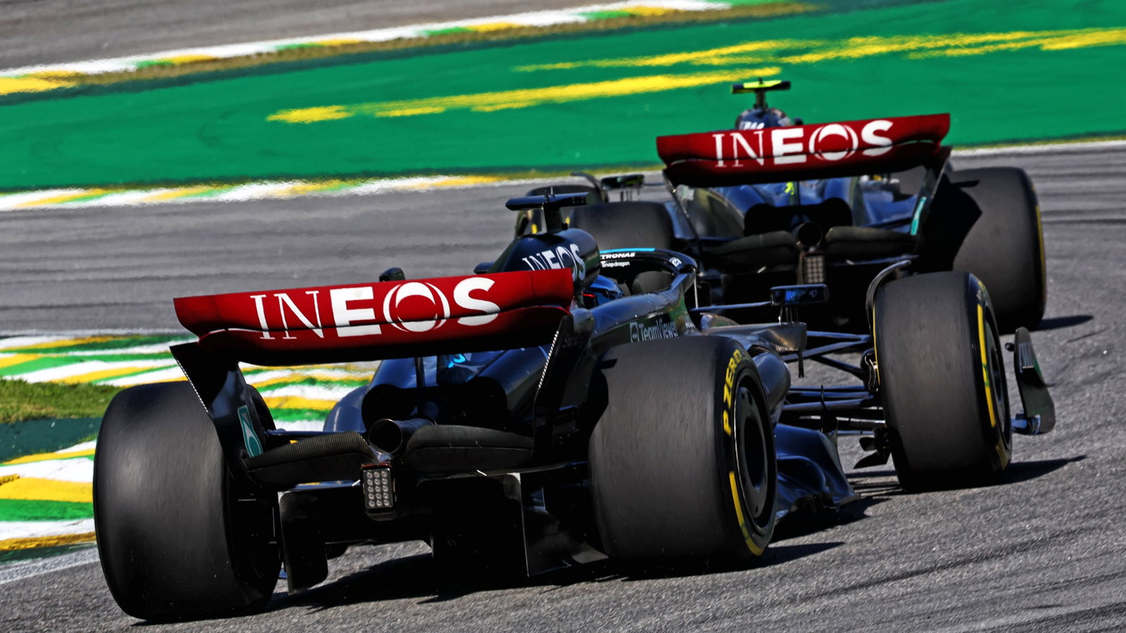 Lewis Hamilton (GBR) Mercedes AMG F1 W14 leads George Russell (GBR) Mercedes AMG F1 W14. Formula 1 World Championship, Rd