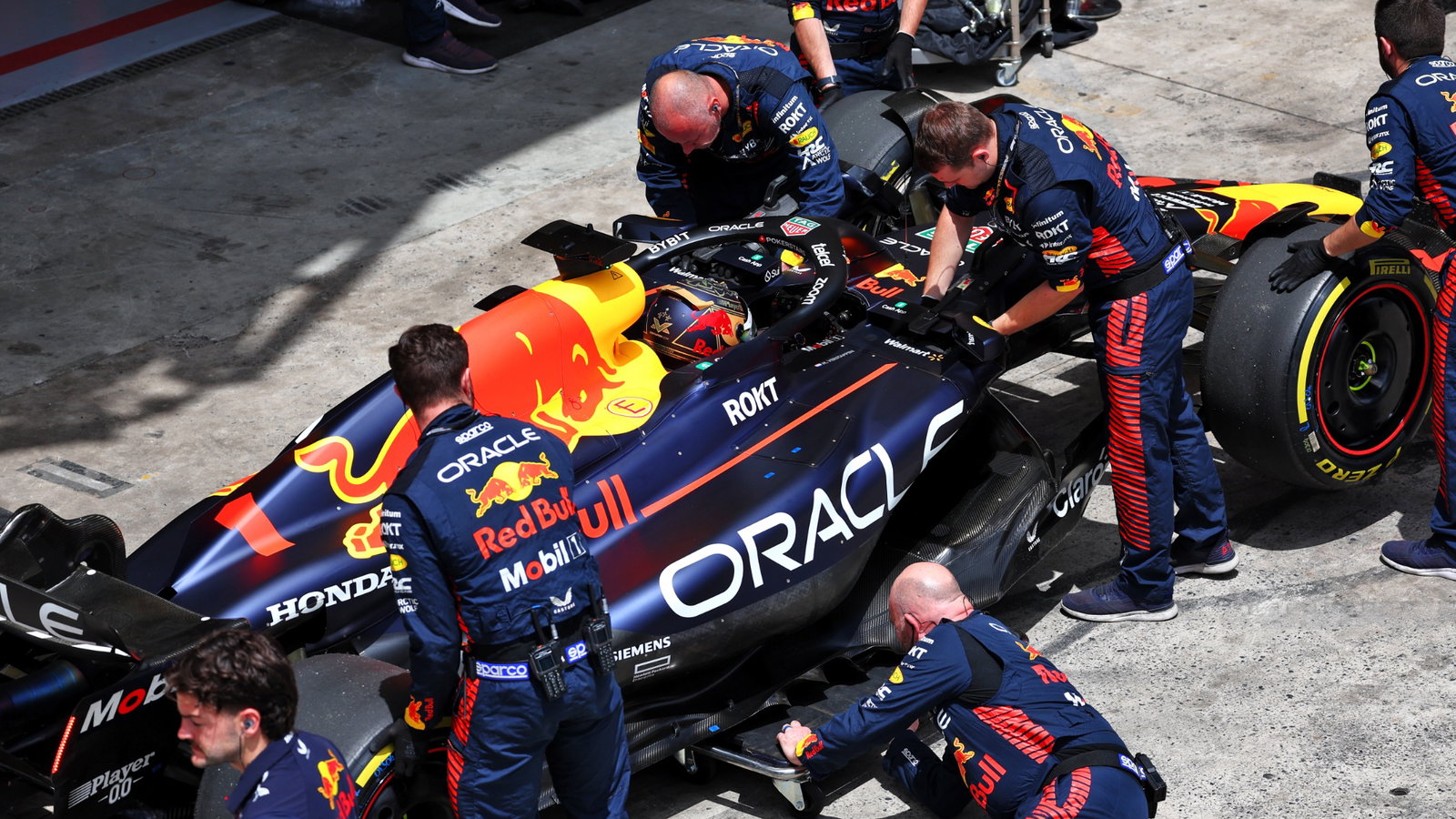 Max Verstappen (NLD) Red Bull Racing RB19. Formula 1 World Championship, Rd 21, Brazilian Grand Prix, Sao Paulo, Brazil,