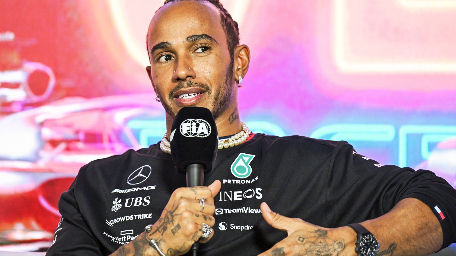 Lewis Hamilton (GBR) Mercedes AMG F1 in the FIA Press Conference. Formula 1 World Championship, Rd 22, Las Vegas Grand