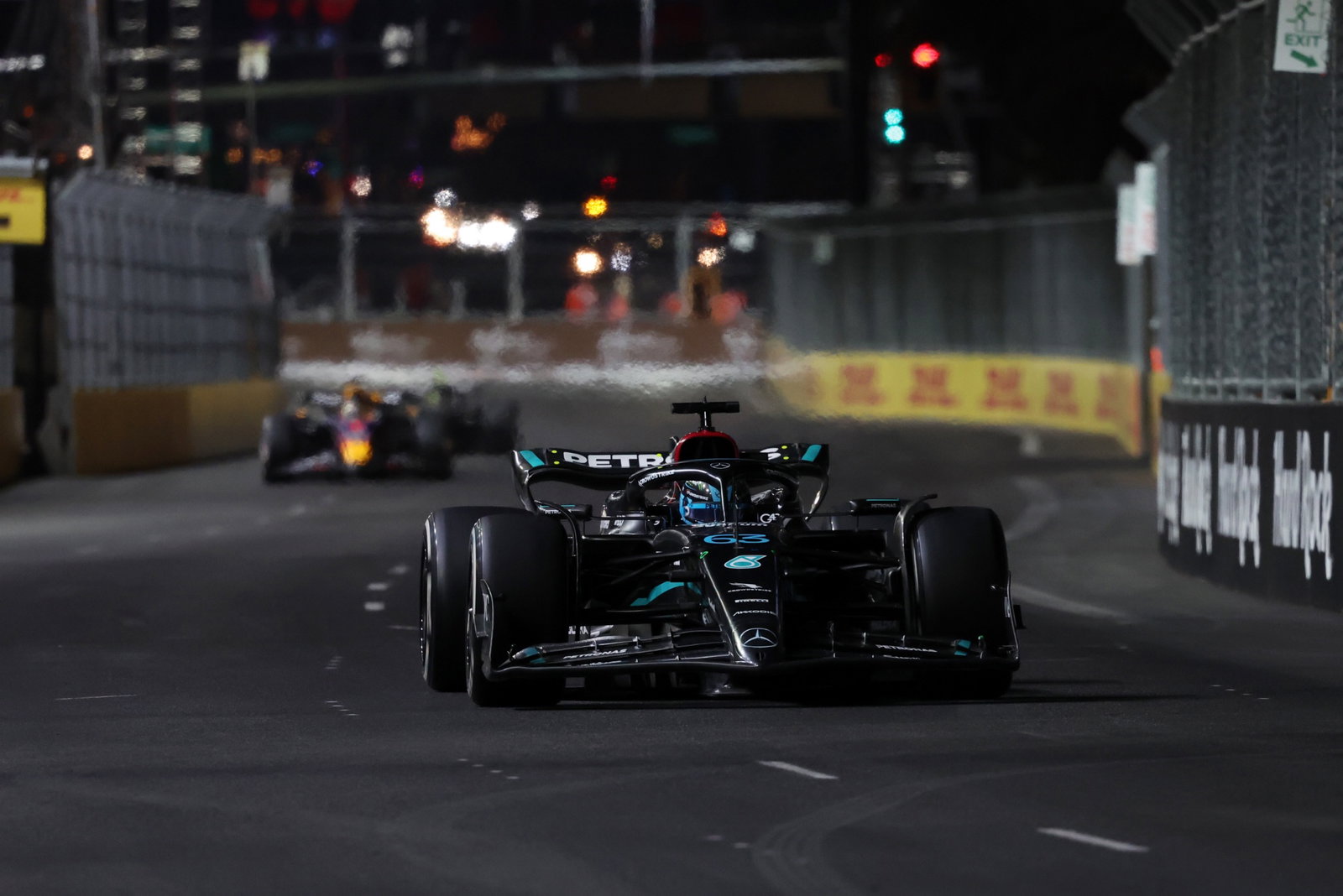 George Russell (GBR ) Mercedes AMG F1 W14.Kejuaraan Dunia Formula 1, Rd 22, Grand Prix Las Vegas, Las Vegas, Nevada,