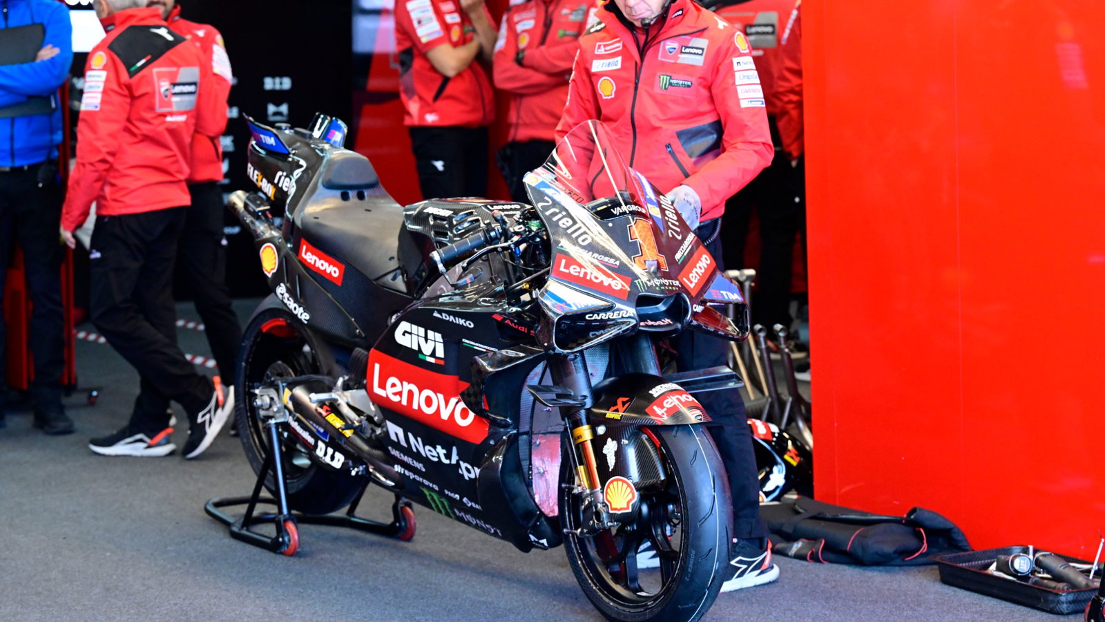 Lenovo Ducati bike, Valencia MotoGP test 28 November