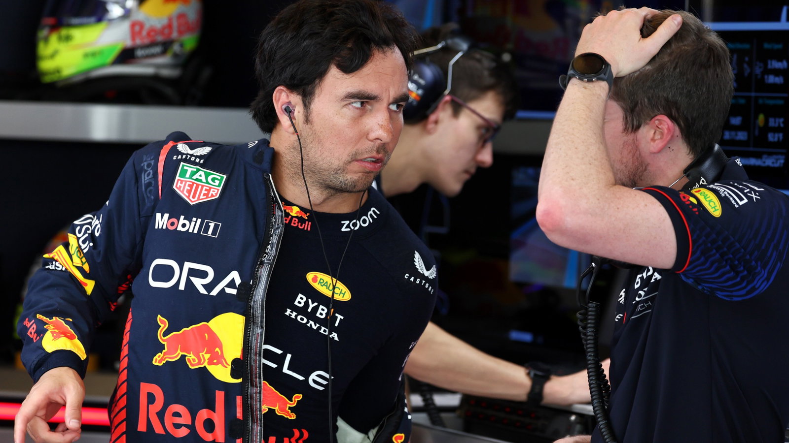 Sergio Perez (MEX) Red Bull Racing. Formula 1 Testing, Yas Marina Circuit, Abu Dhabi, Tuesday.
- www.xpbimages.com,