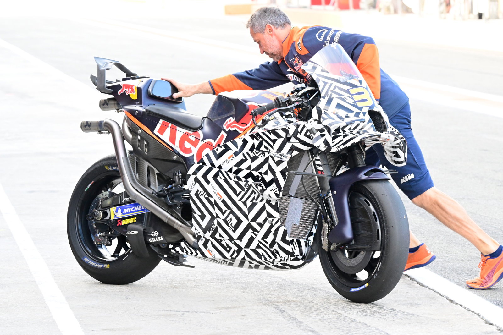Red Bull KTM bike, Valencia MotoGP test 28 November