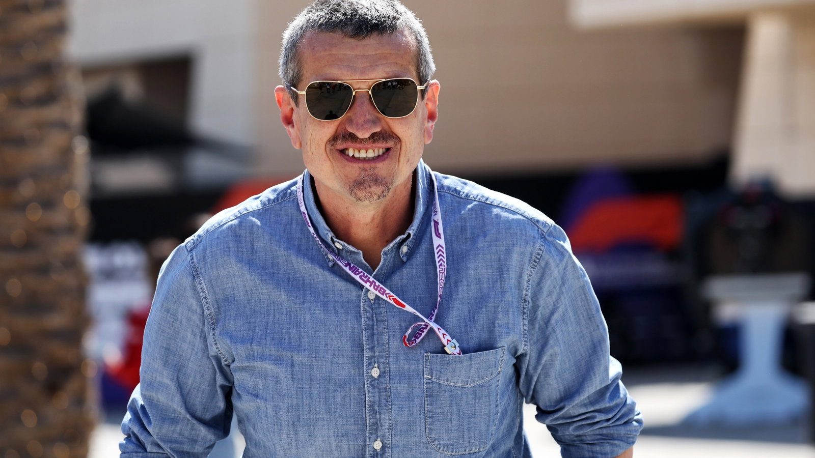 Guenther Steiner (ITA) RTL F1 TV Presenter. Formula 1 World Championship, Rd 1, Bahrain Grand Prix, Sakhir, Bahrain,