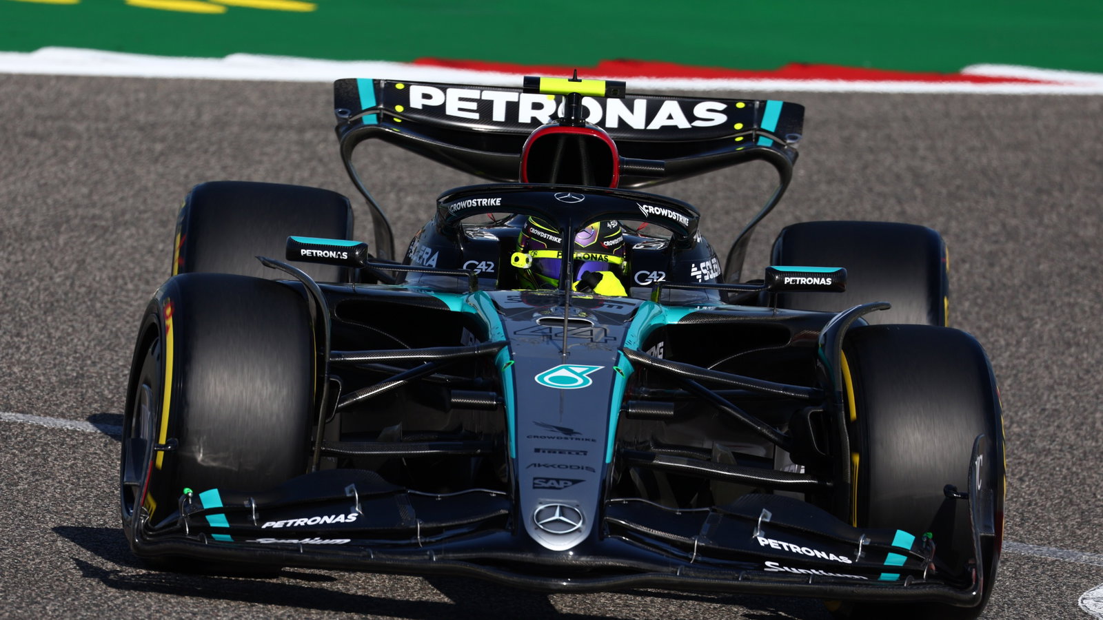 Lewis Hamilton (GBR) Mercedes AMG F1 W15. Formula 1 World Championship, Rd 1, Bahrain Grand Prix, Sakhir, Bahrain,