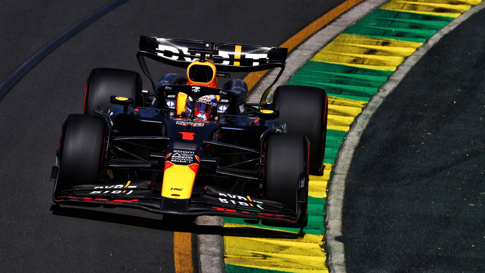 Max Verstappen (NLD) Red Bull Racing RB20. Formula 1 World Championship, Rd 3, Australian Grand Prix, Albert Park,