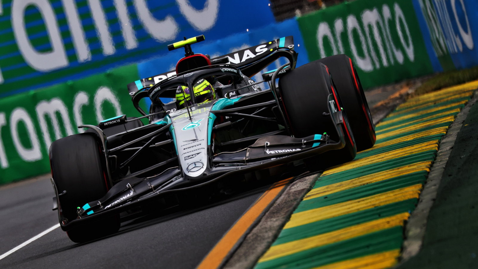 Lewis Hamilton (GBR) Mercedes AMG F1 W15. Formula 1 World Championship, Rd 3, Australian Grand Prix, Albert Park,