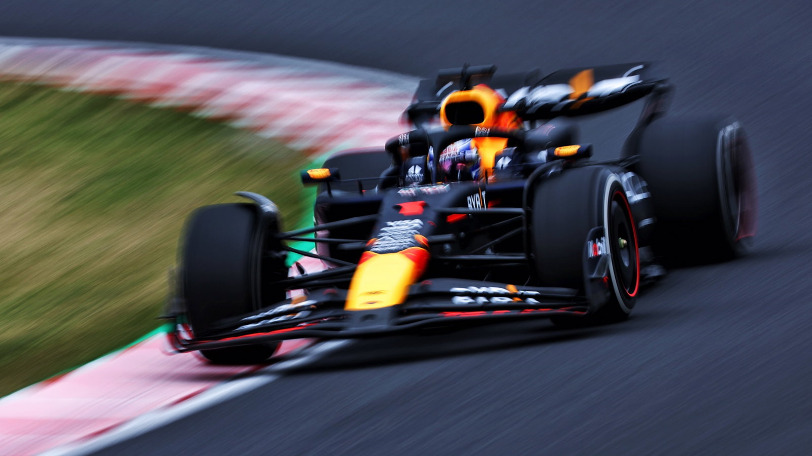 Max Verstappen (NLD) Red Bull Racing RB20. Formula 1 World Championship, Rd 4, Japanese Grand Prix, Suzuka, Japan,