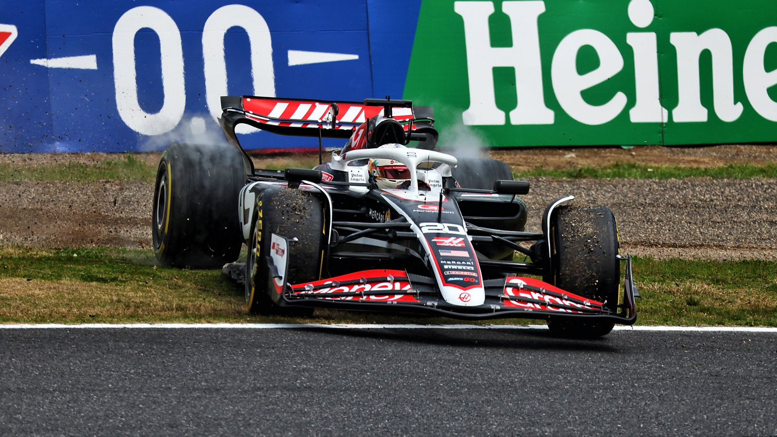 Kevin Magnussen (DEN) Haas VF-24 recovers from a spin. Formula 1 World Championship, Rd 4, Japanese Grand Prix, Suzuka,