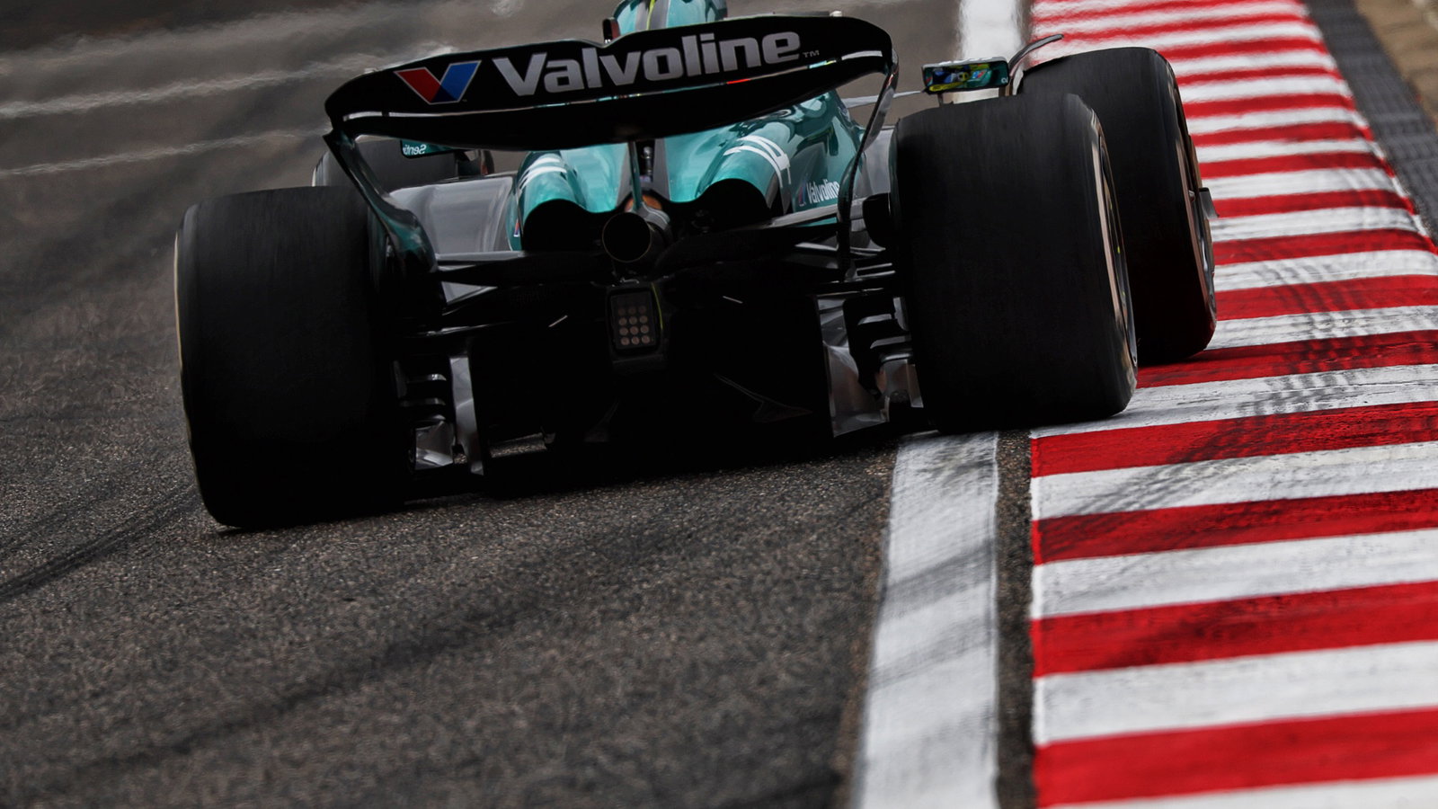 Fernando Alonso (ESP) Aston Martin F1 Team AMR24. Formula 1 World Championship, Rd 5, Chinese Grand Prix, Shanghai, China,