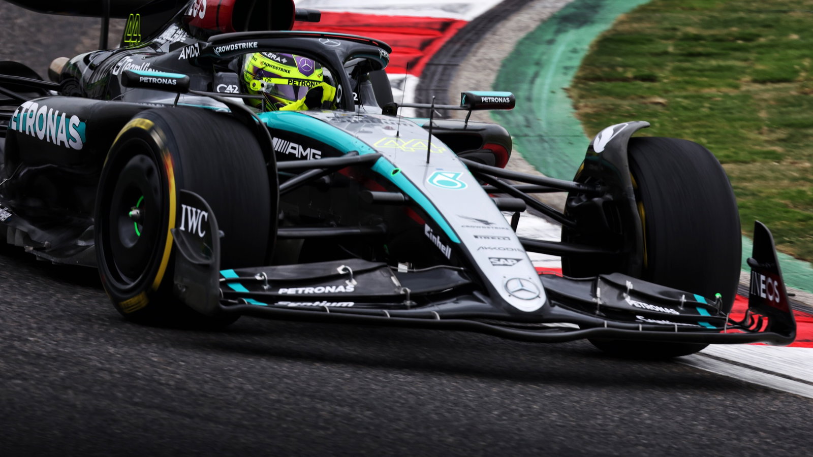 Lewis Hamilton (GBR) Mercedes AMG F1 W15. Formula 1 World Championship, Rd 5, Chinese Grand Prix, Shanghai, China, Sprint
