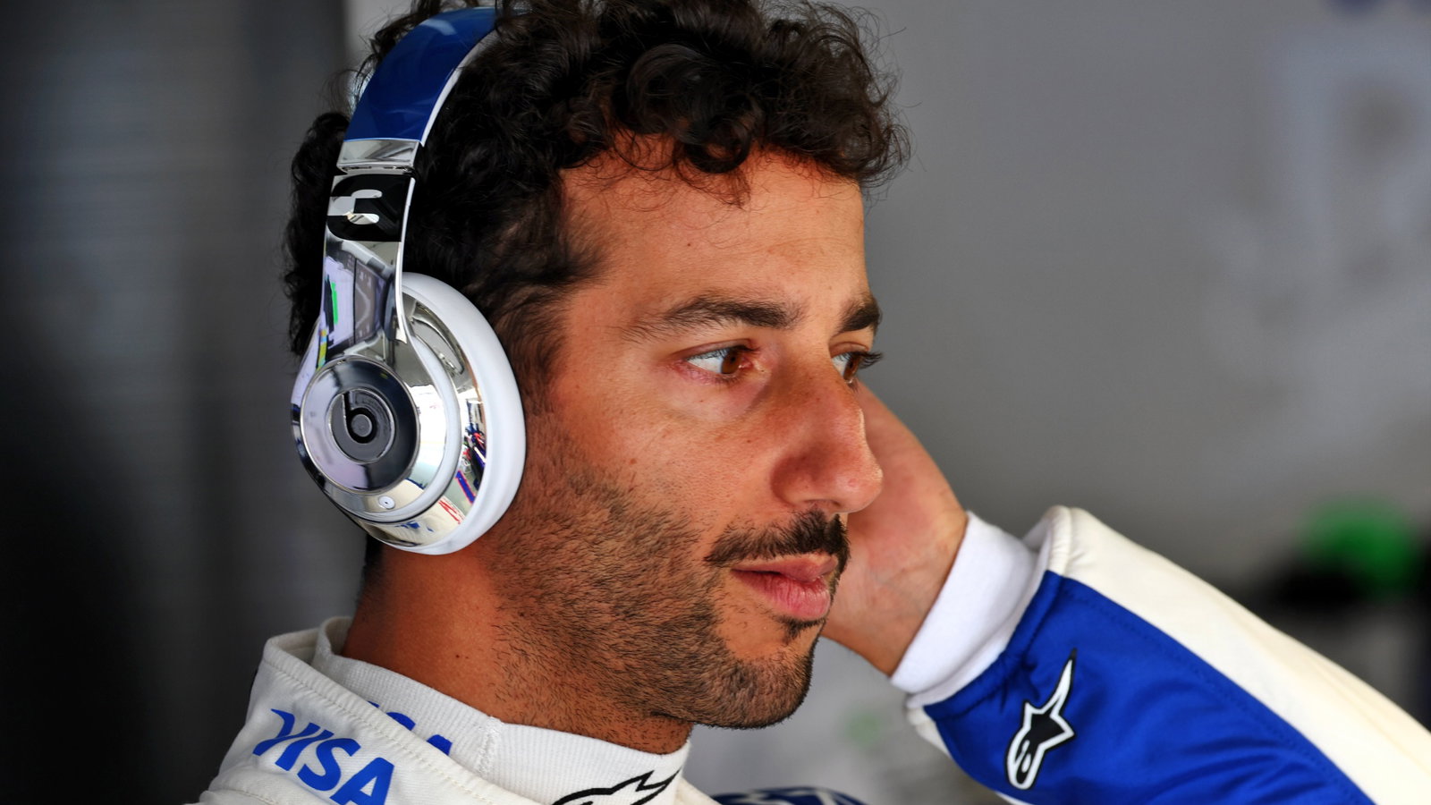 Daniel Ricciardo (AUS) RB. Formula 1 World Championship, Rd 5, Chinese Grand Prix, Shanghai, China, Sprint and Qualifying