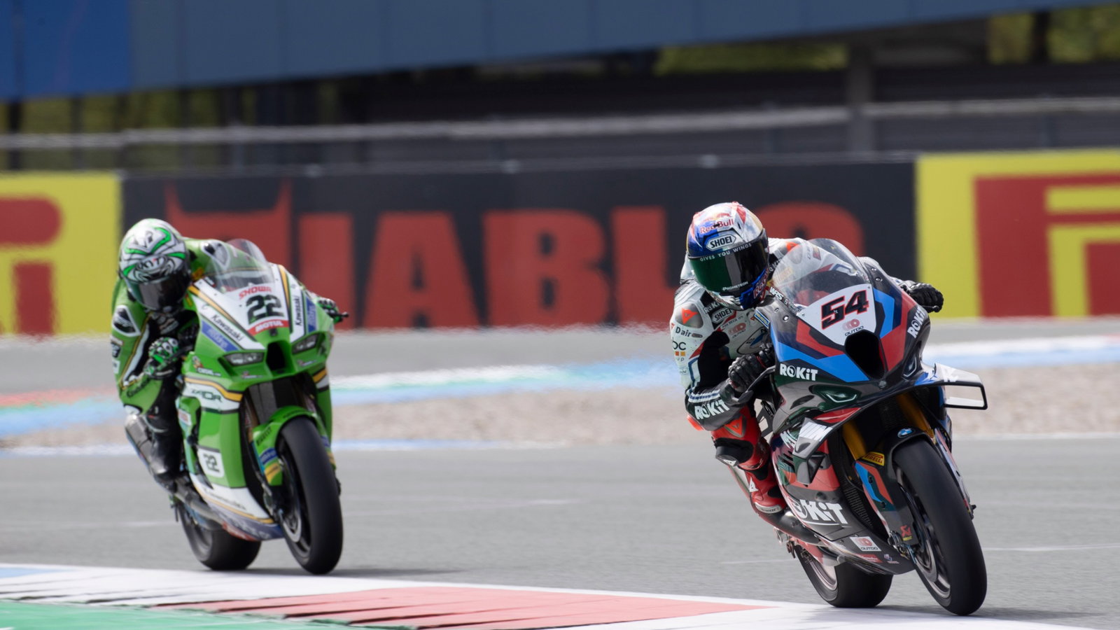 Toprak Razgatlioglu, Alex Lowes, Race1, Dutch WorldSBK, 20 April