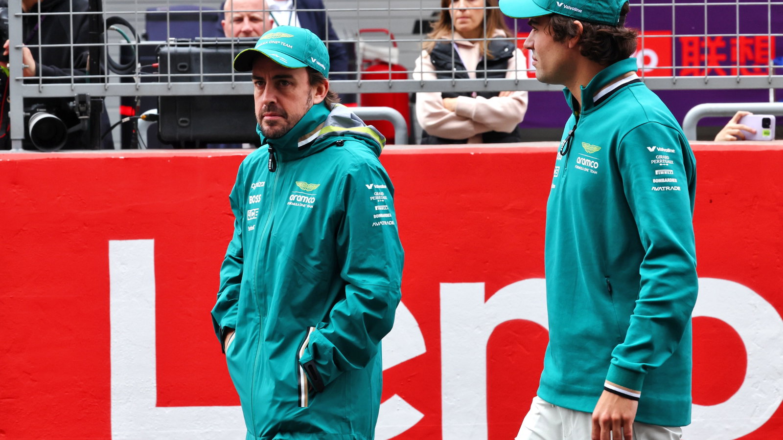 (L to R): Fernando Alonso (ESP) Aston Martin F1 Team and Lance Stroll (CDN) Aston Martin F1 Team on the drivers' parade.
