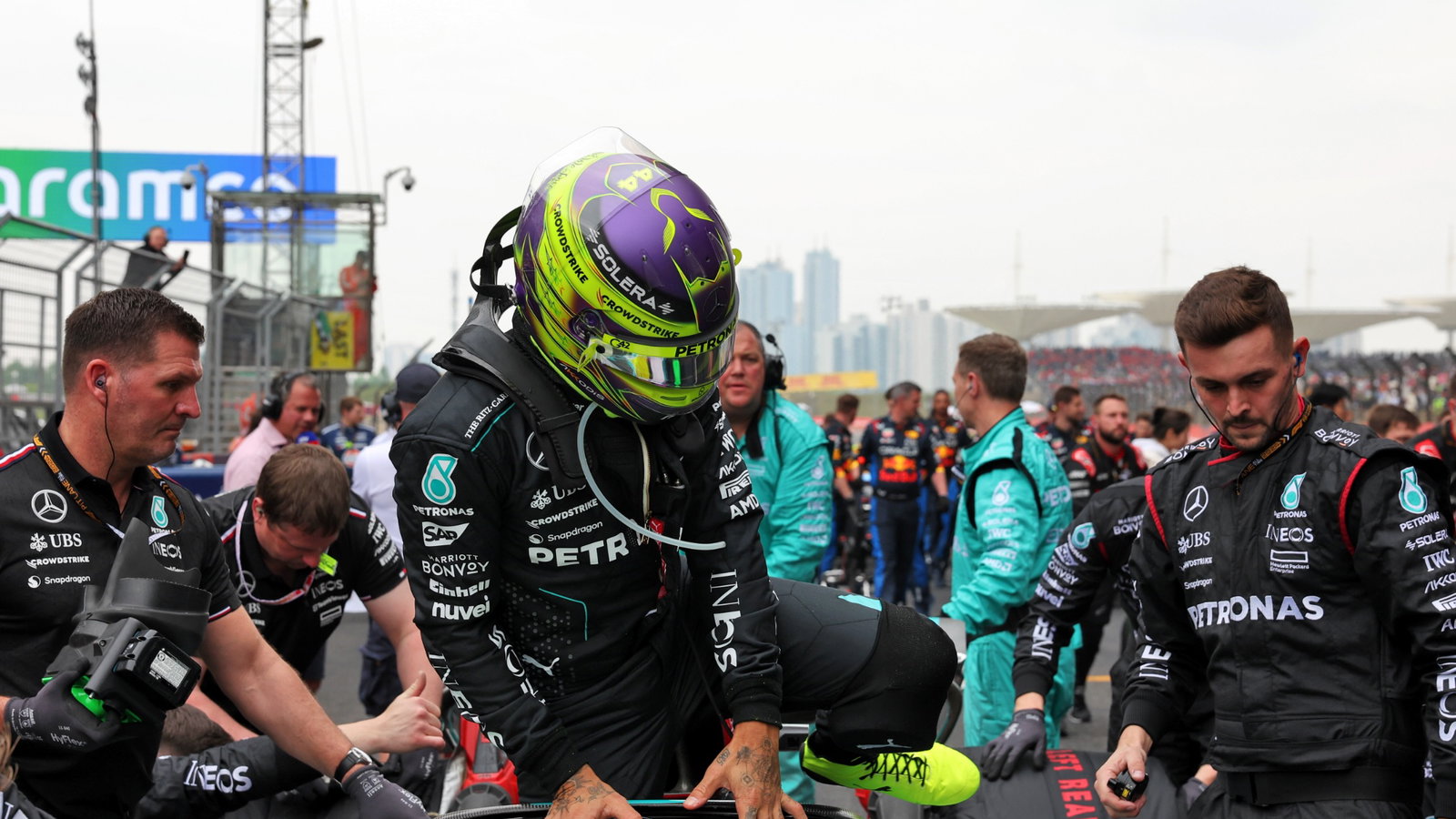 Lewis Hamilton (GBR) Mercedes AMG F1 W15 on the grid. Formula 1 World Championship, Rd 5, Chinese Grand Prix, Shanghai,