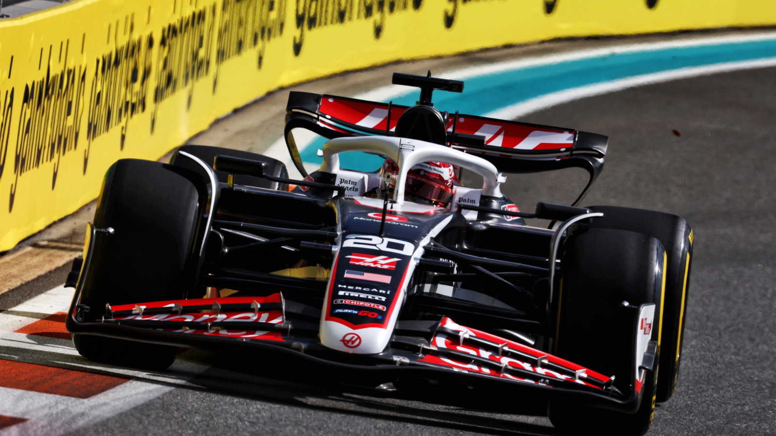 Kevin Magnussen (DEN) Haas VF-24. Formula 1 World Championship, Rd 6, Miami Grand Prix, Miami, Florida, USA, Sprint