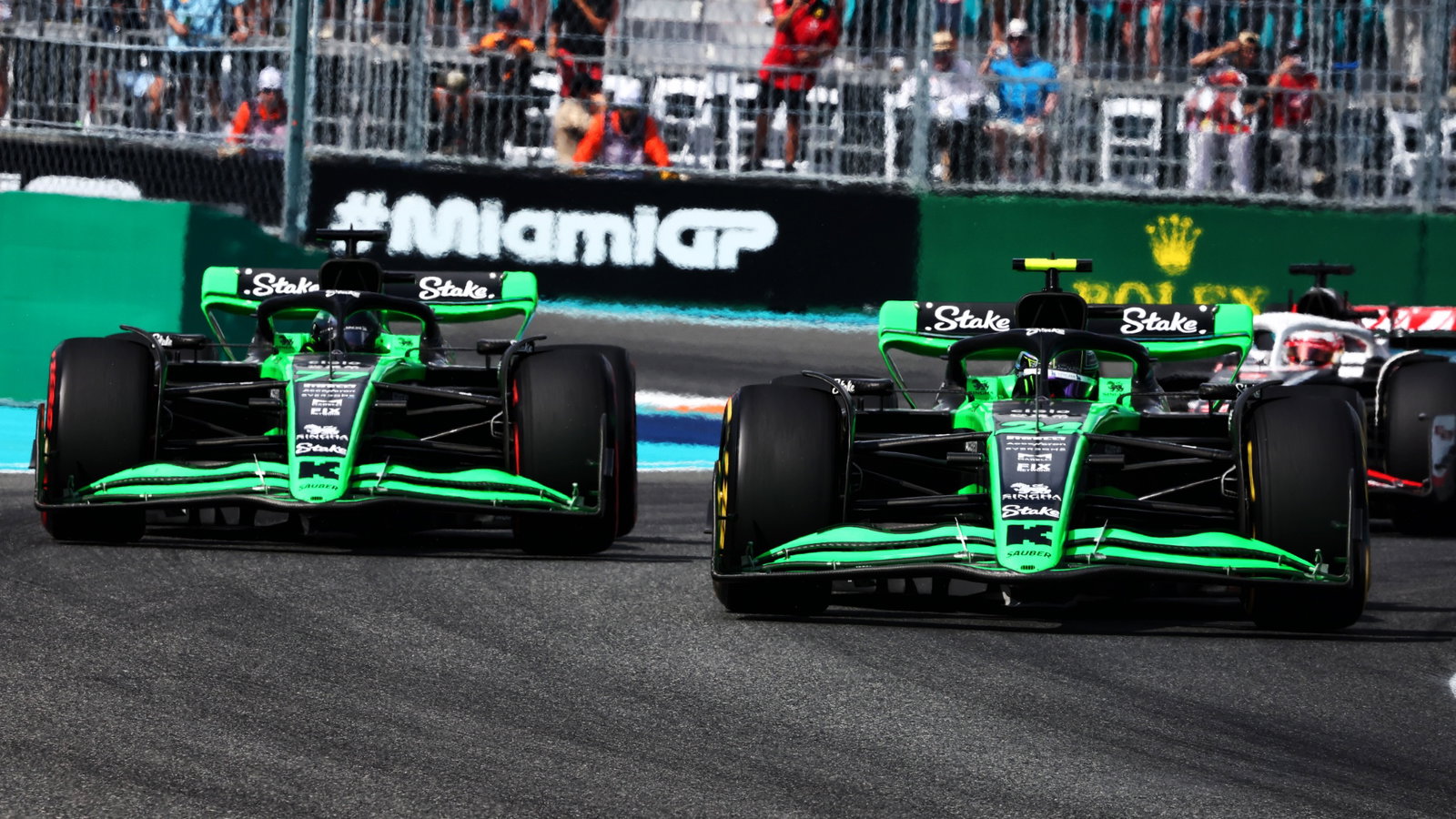 (L to R): Valtteri Bottas (FIN) Sauber C44 and Zhou Guanyu (CHN) Sauber C44. Formula 1 World Championship, Rd 6, Miami