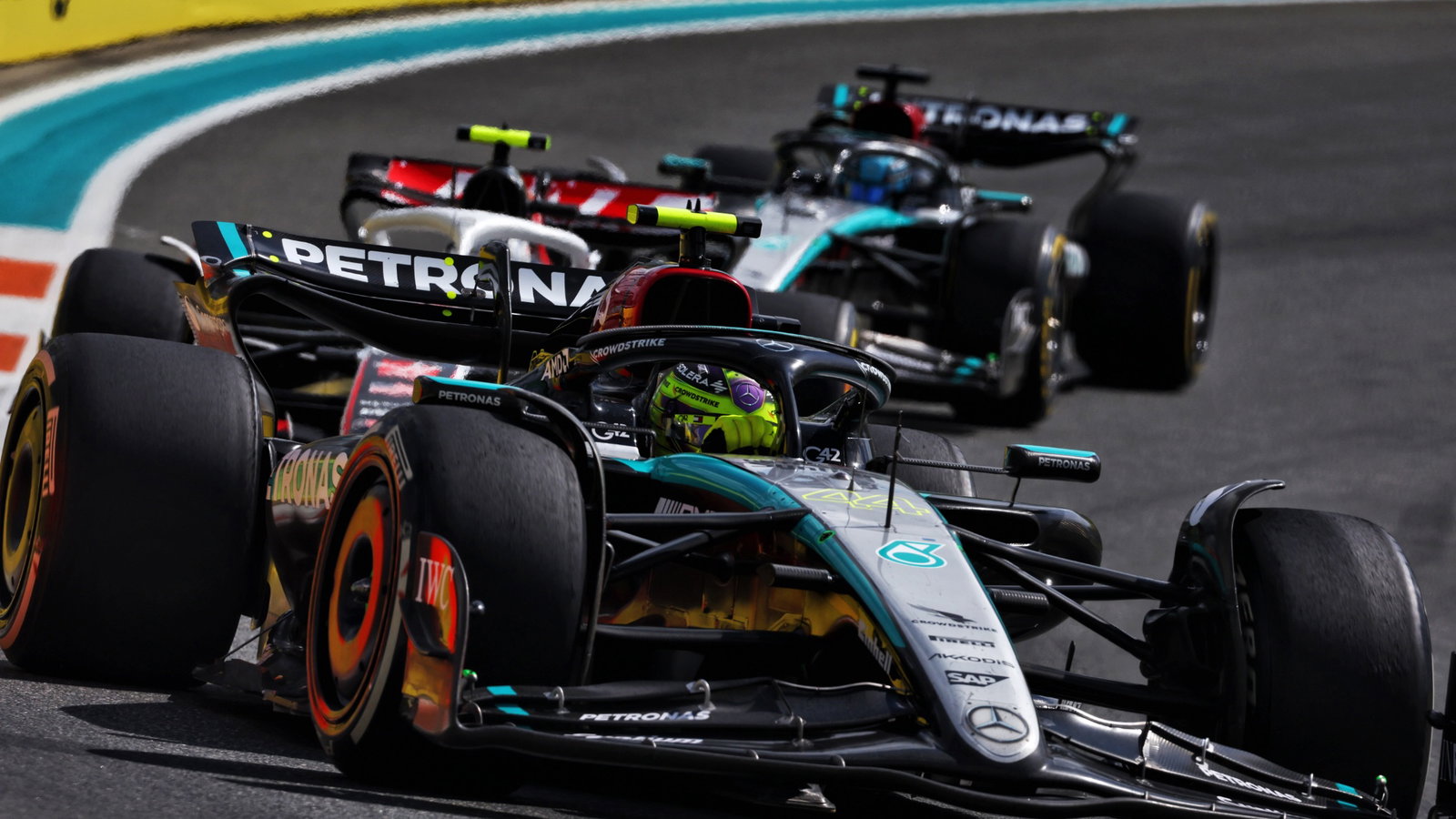 Lewis Hamilton (GBR) Mercedes AMG F1 W15. Formula 1 World Championship, Rd 6, Miami Grand Prix, Miami, Florida, USA, Race