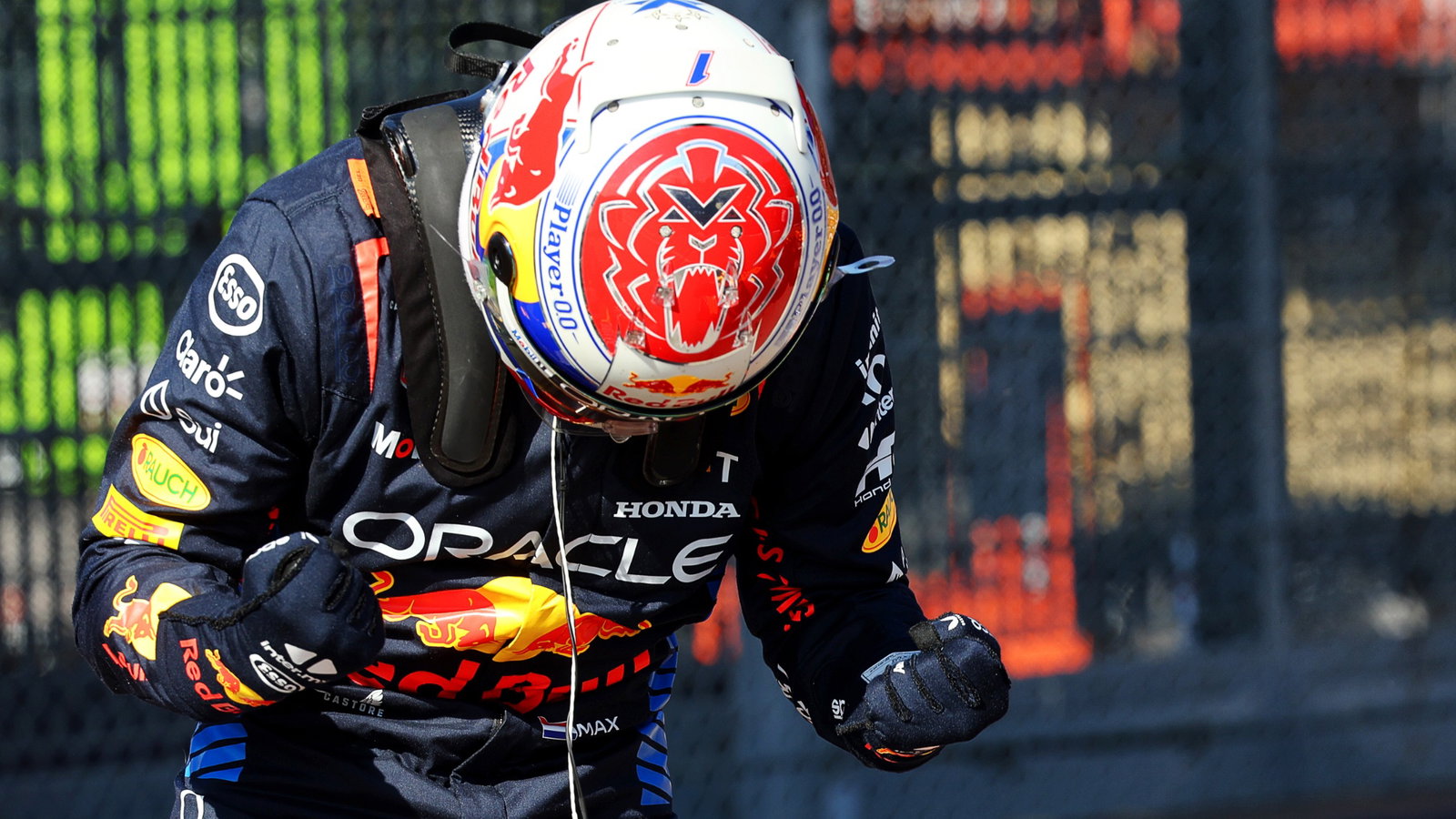 Max Verstappen (NLD) Red Bull Racing celebrates his pole position in qualifying parc ferme. Formula 1 World Championship,