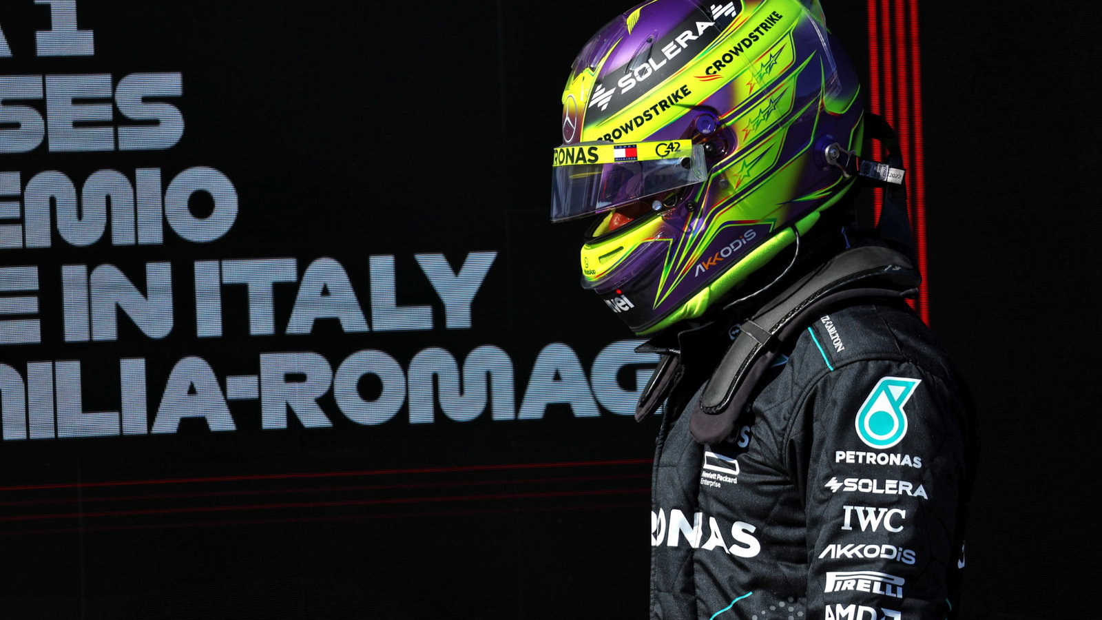 Lewis Hamilton (GBR) Mercedes AMG F1 in qualifying parc ferme. Formula 1 World Championship, Rd 7, Emilia Romagna Grand
