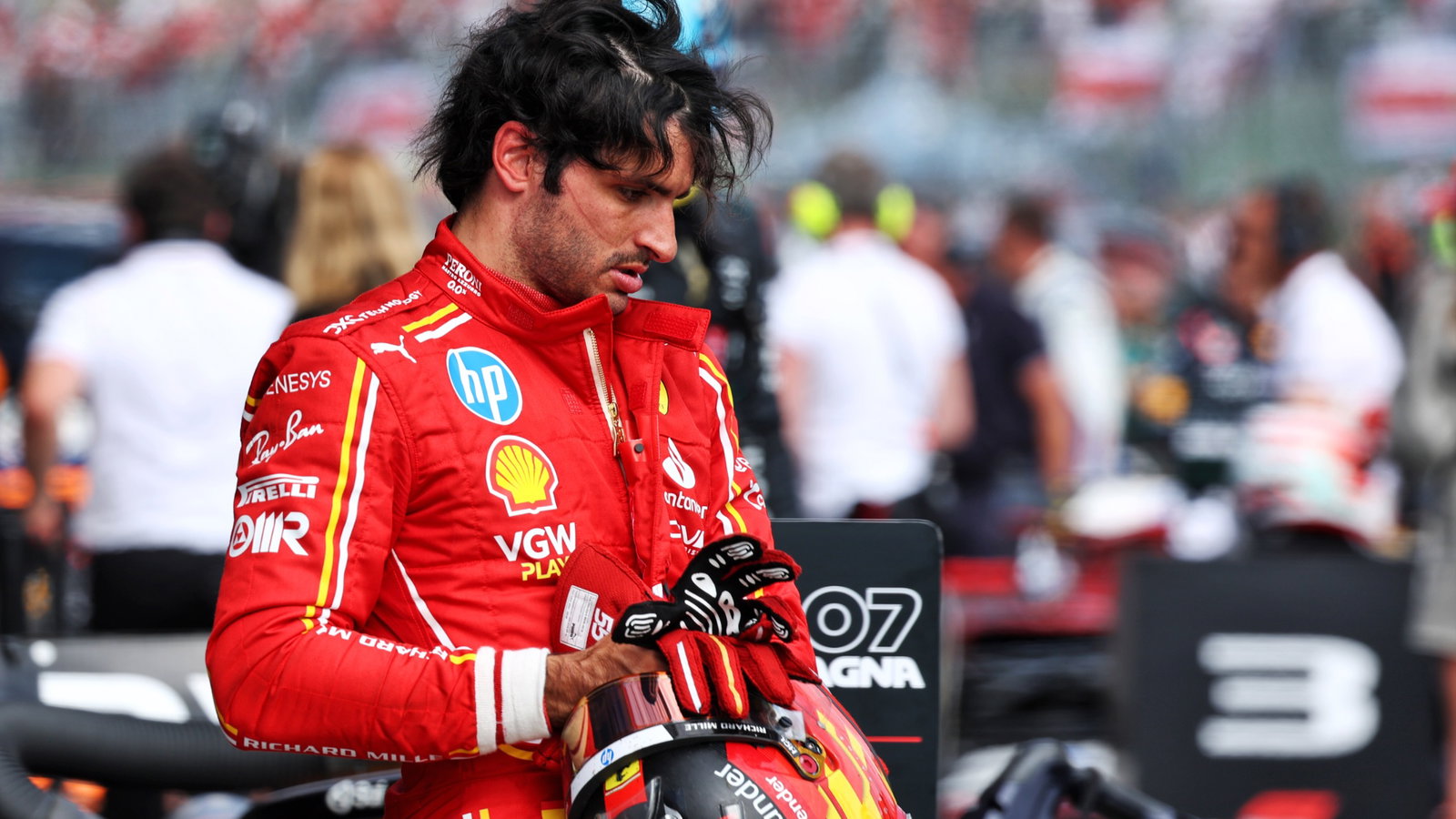 Carlos Sainz Jr (ESP) Ferrari in parc ferme. Formula 1 World Championship, Rd 7, Emilia Romagna Grand Prix, Imola, Italy,