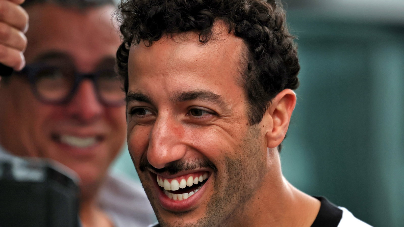 Daniel Ricciardo (AUS) RB. Formula 1 World Championship, Rd 10, Spanish Grand Prix, Barcelona, Spain, Preparation Day.-