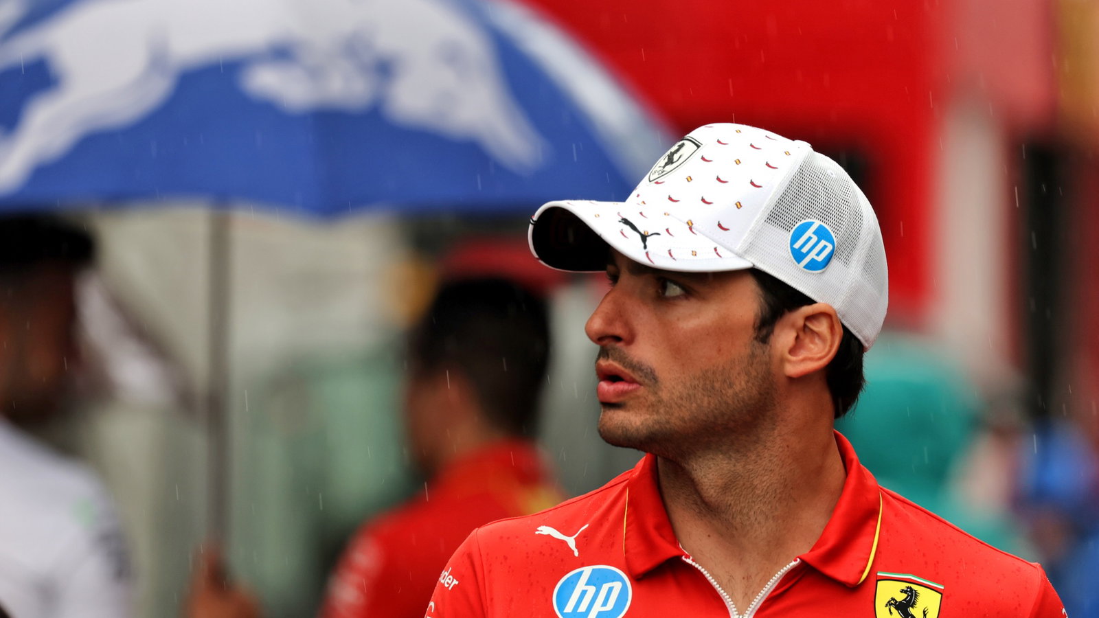 Carlos Sainz Jr (ESP) Ferrari. Formula 1 World Championship, Rd 10, Spanish Grand Prix, Barcelona, Spain, Preparation