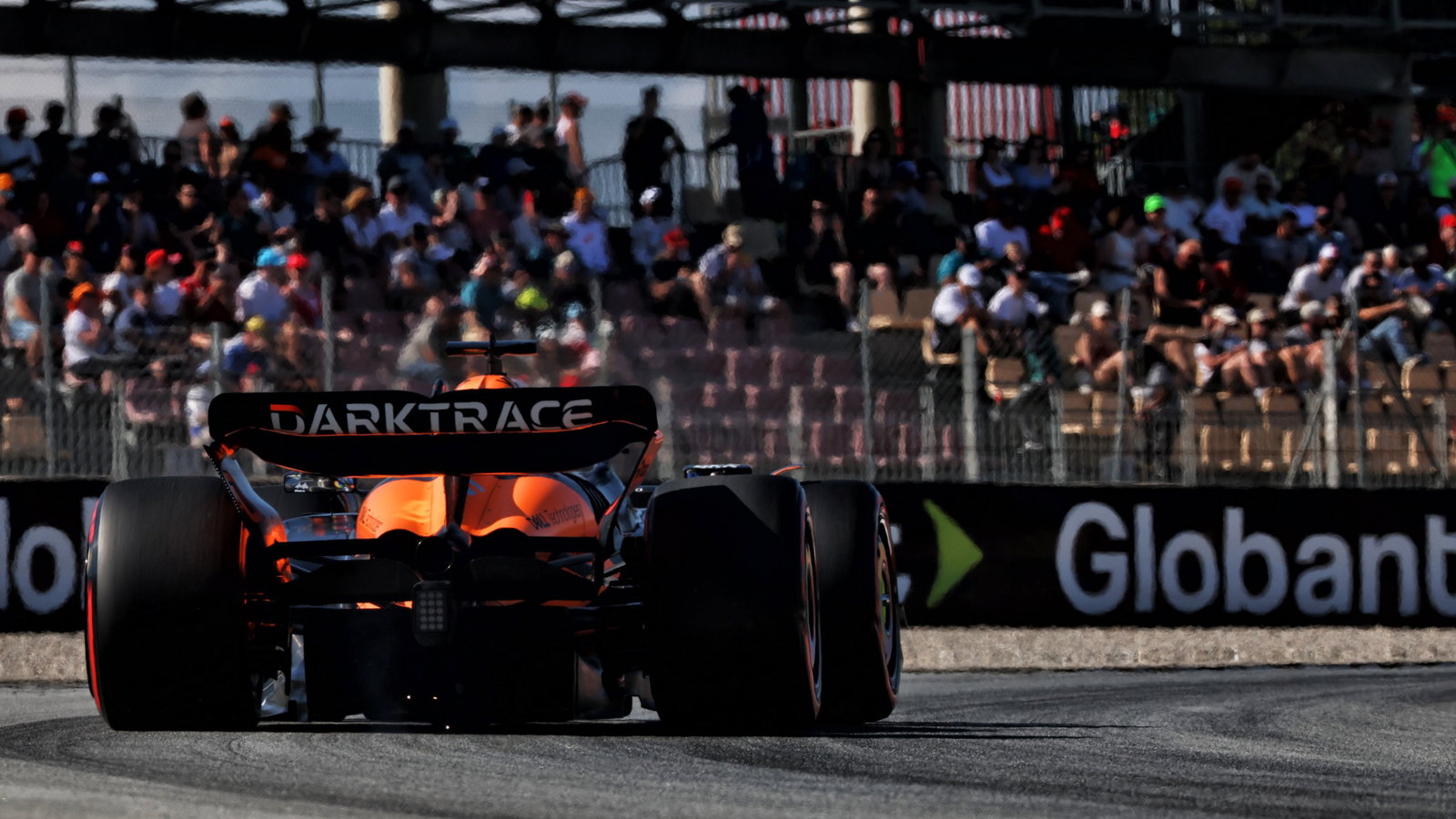 Oscar Piastri (AUS) McLaren MCL38. Formula 1 World Championship, Rd 10, Spanish Grand Prix, Barcelona, Spain, Practice