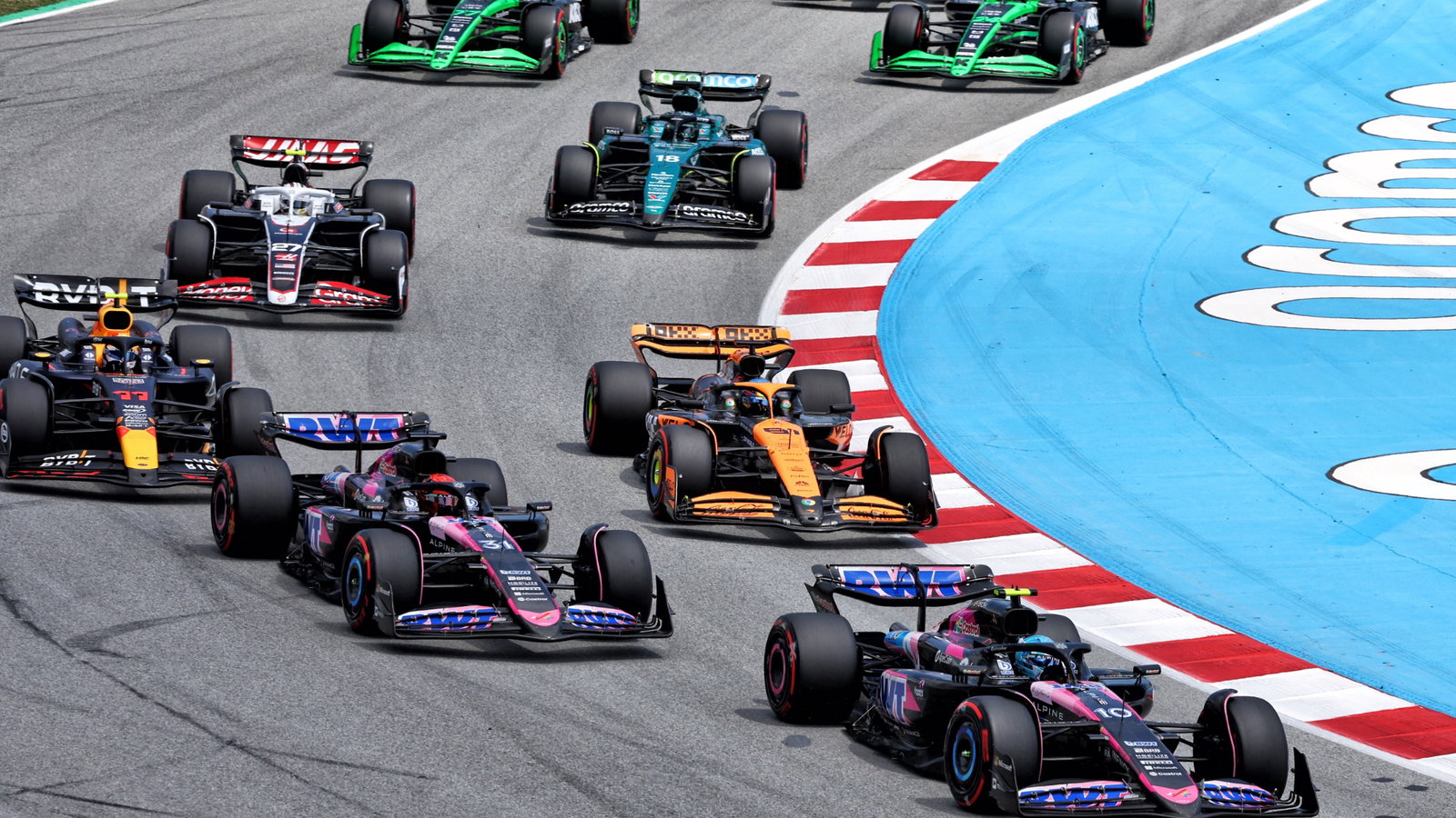 Pierre Gasly (FRA) Alpine F1 Team A524 at the start of the race. Formula 1 World Championship, Rd 10, Spanish Grand Prix,