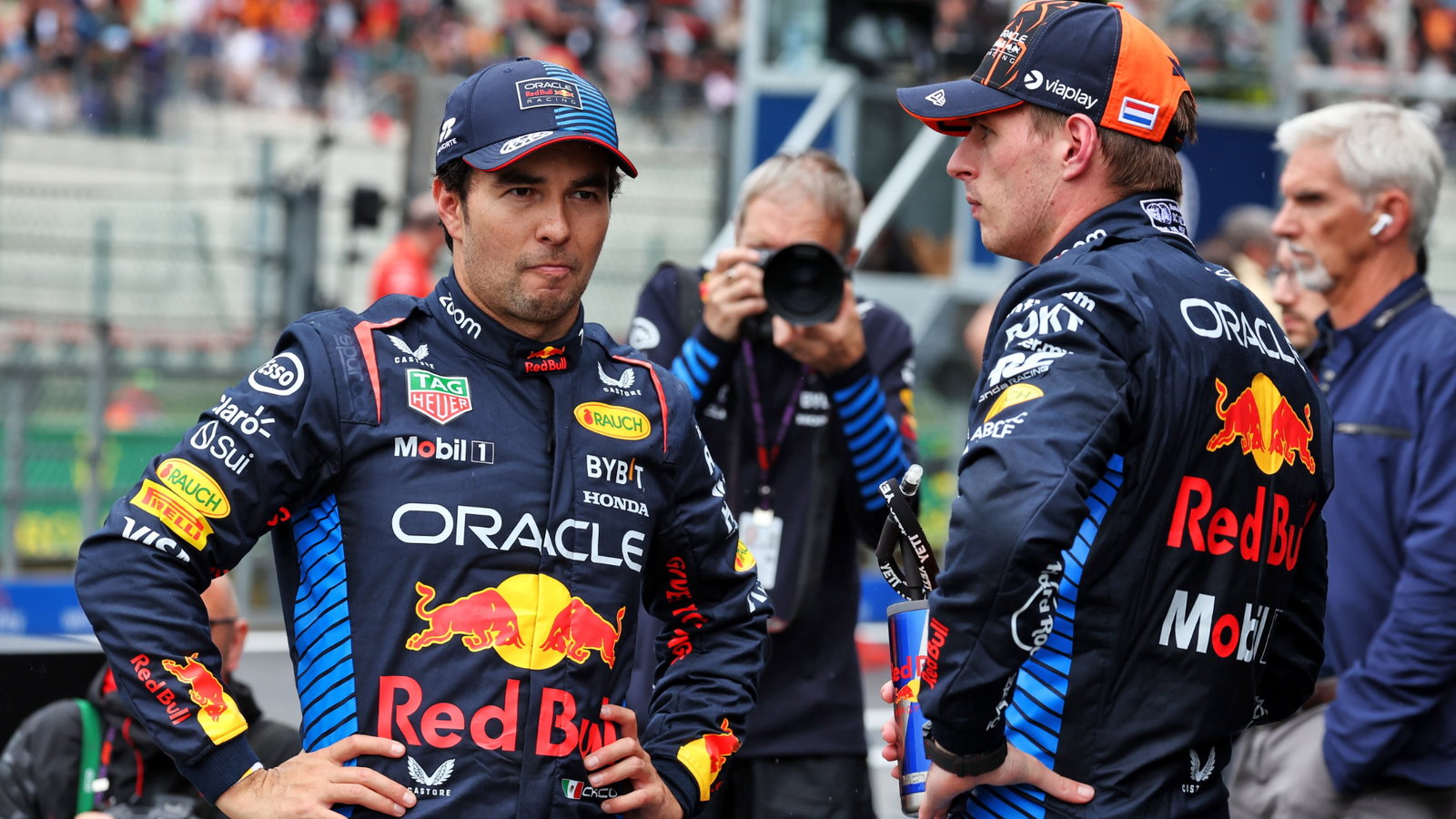 (L to R): Sergio Perez (MEX) Red Bull Racing with team mate Max Verstappen (NLD) Red Bull Racing in qualifying parc ferme.