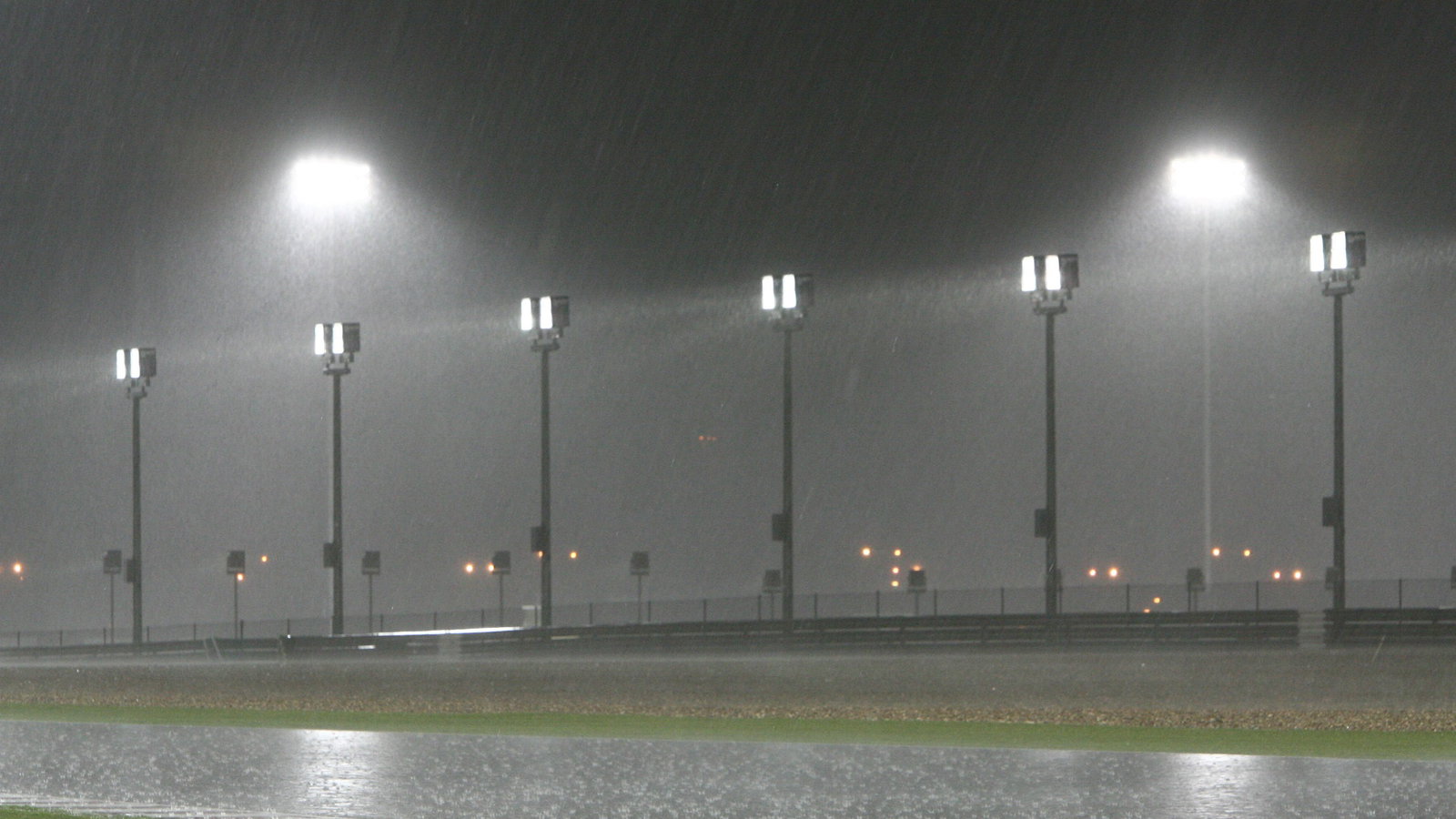 Rain, Qatar MotoGP Race