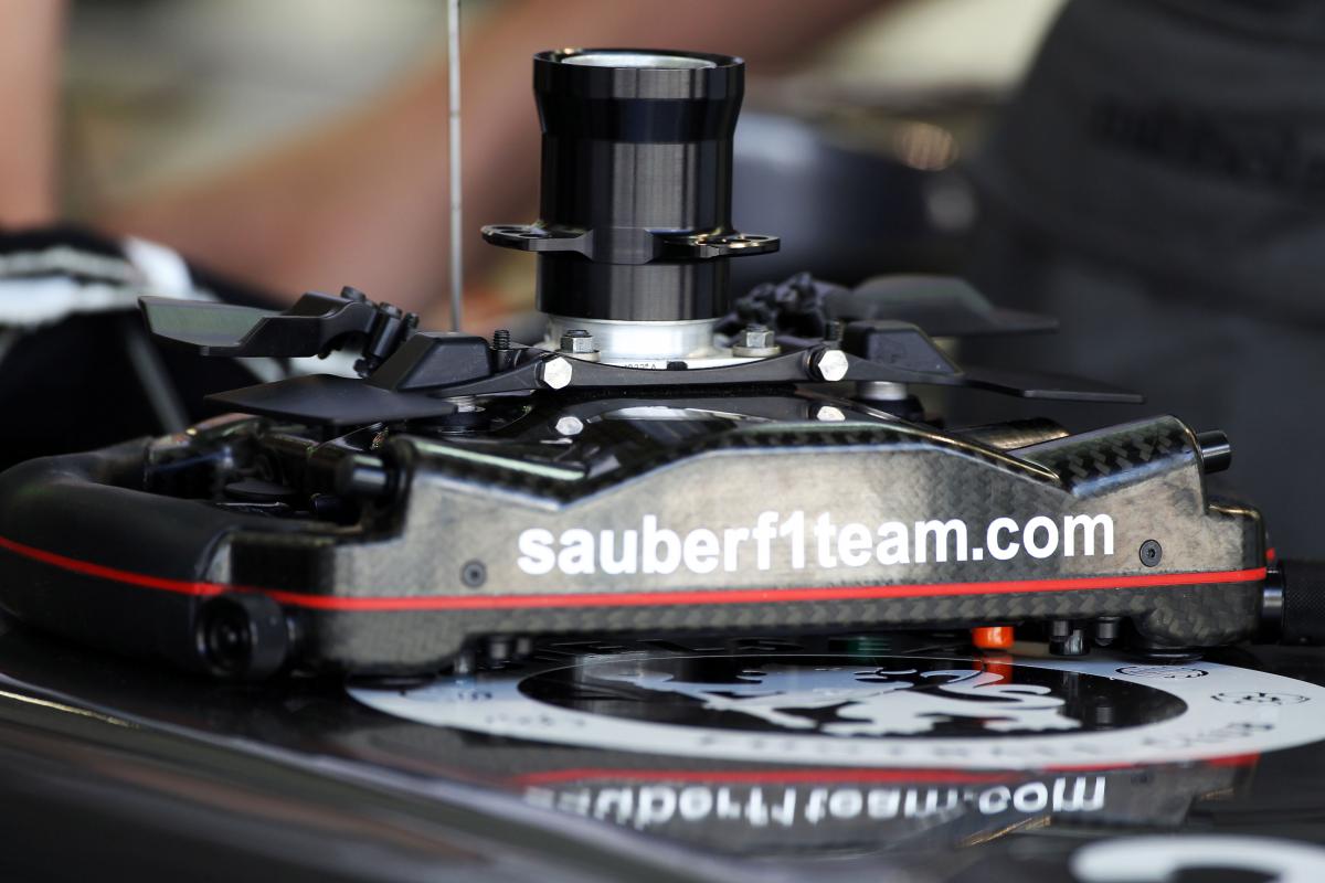 Sauber C33 steering wheel.21.02.2014. Formula One Testing, Bahrain Test One, Day Three, Sakhir, Bah