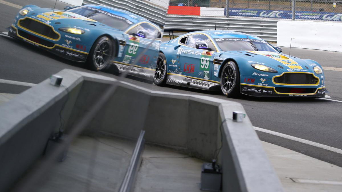 ASTON MARTIN RACING GBR ASTON MARTIN Vantage V8 Alex MACDOWALL Darryl O YOUNG Fernando REES