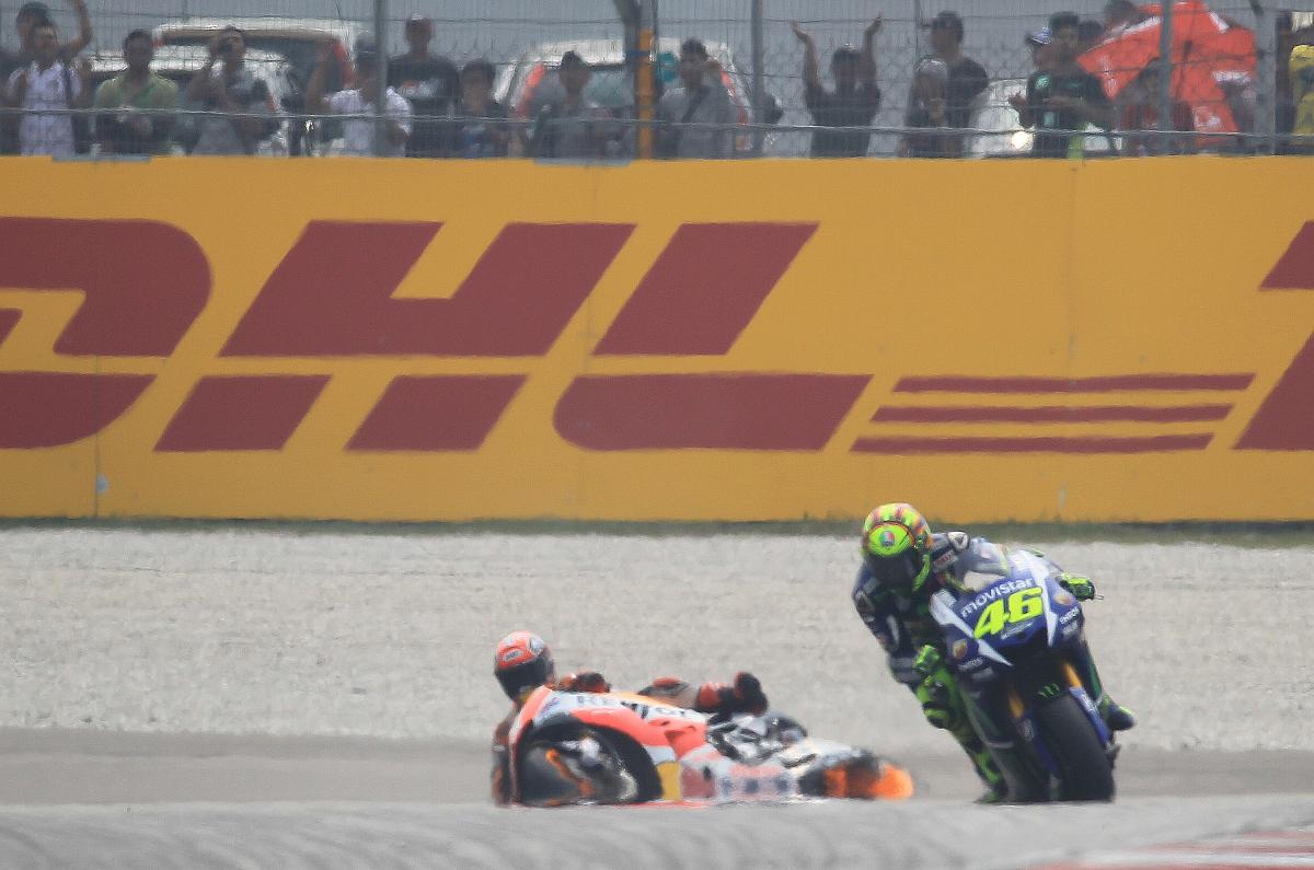 MotoGP Malaysia: Lorenzo has 'lost respect' for title rival Rossi