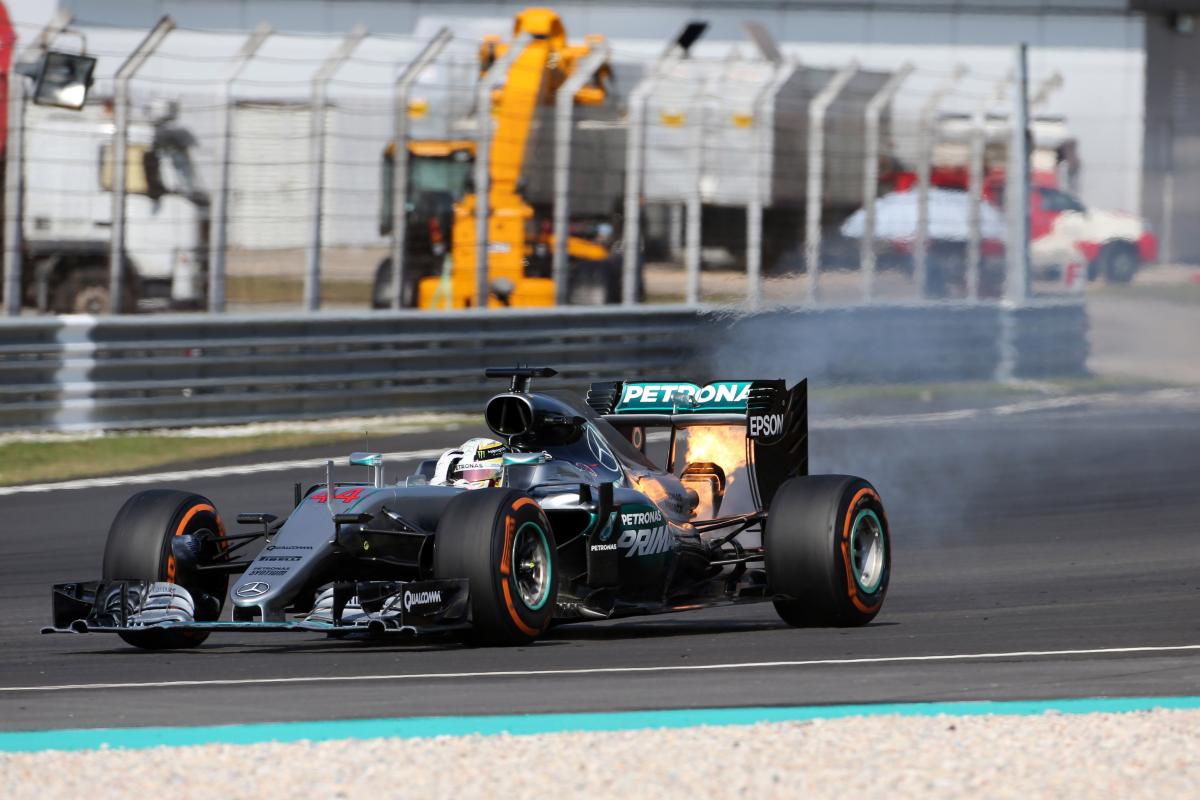 F1 Malaysian GP: Wolff slams 'nonsense' Rosberg penalty