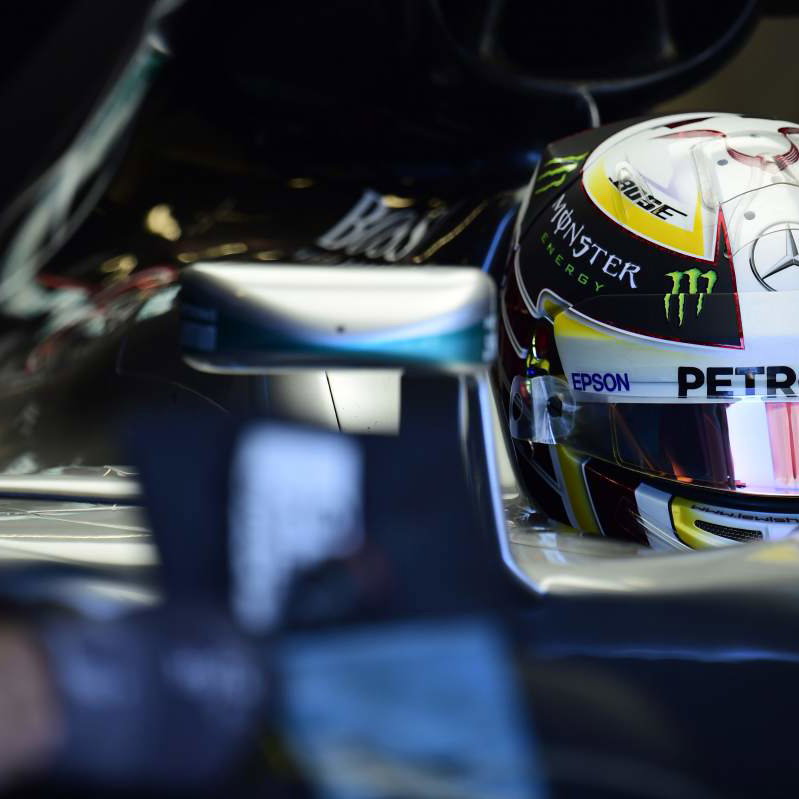 Marussia 'to confirm Luiz Razia on Friday'