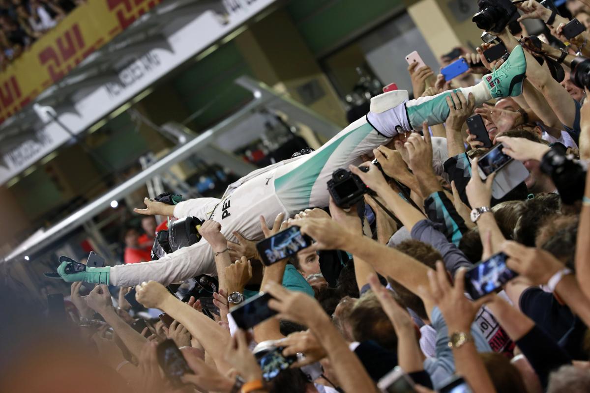 F1 Abu Dhabi GP: Button admits racing mindset changed since August