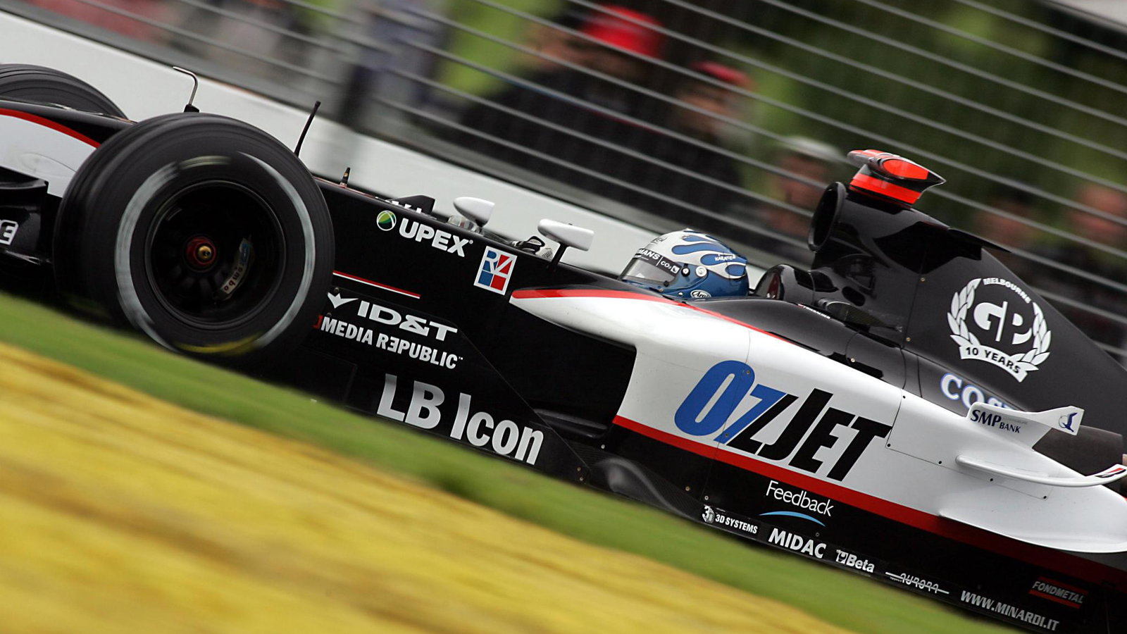 Patrick Friesacher - Minardi-Cosworth PS04B