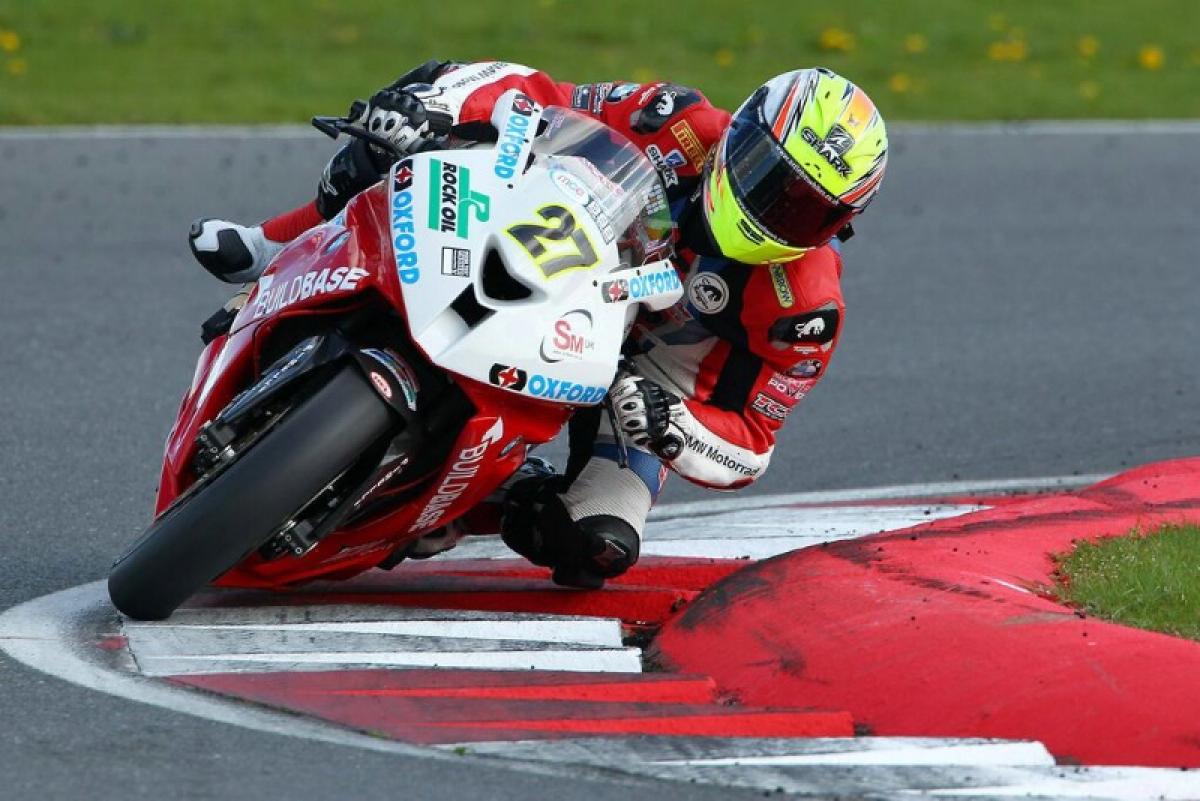 Brands Hatch BSB: Kiyonari wins race one thriller